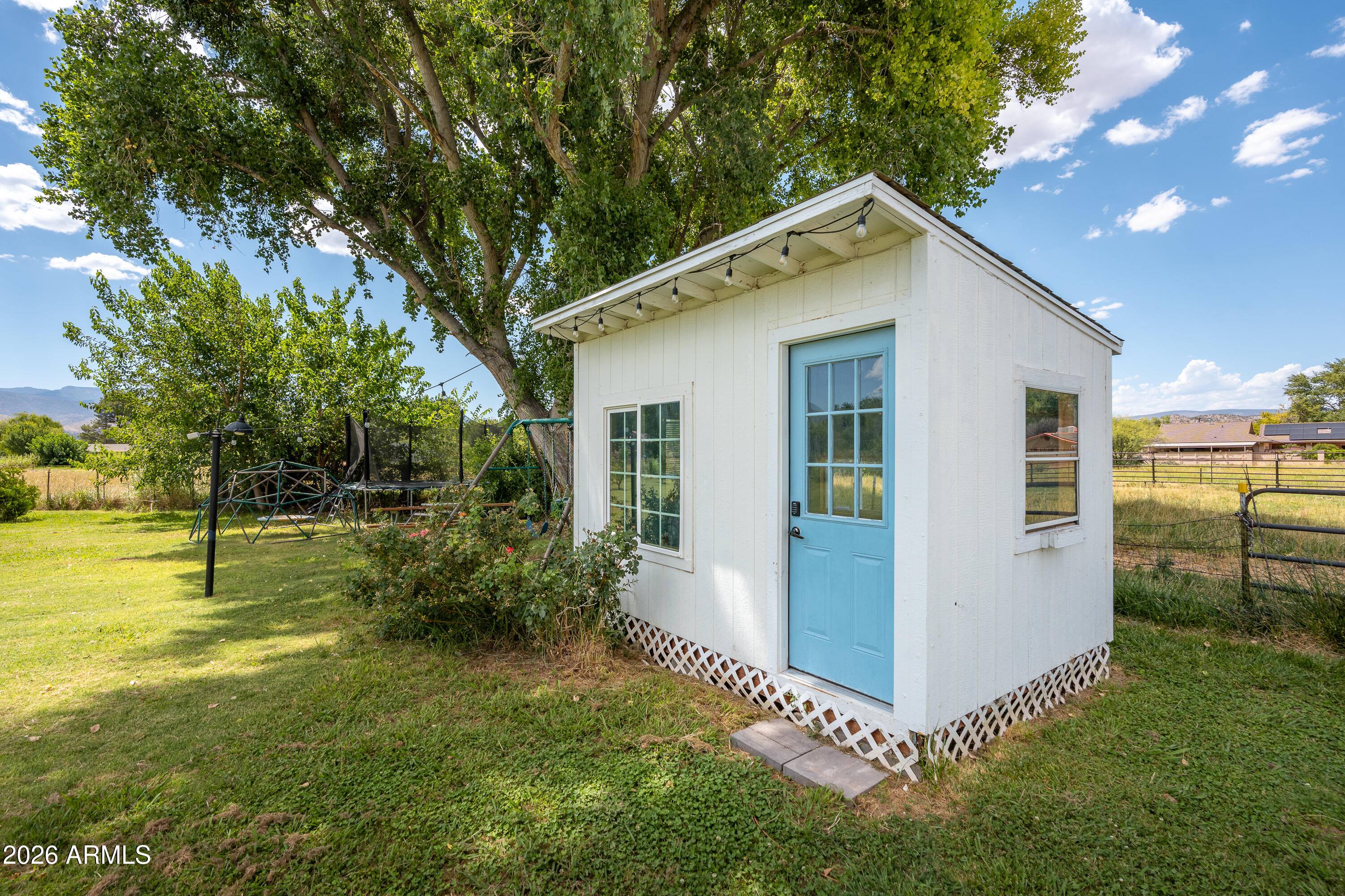 S35 T16N R3E - Residential