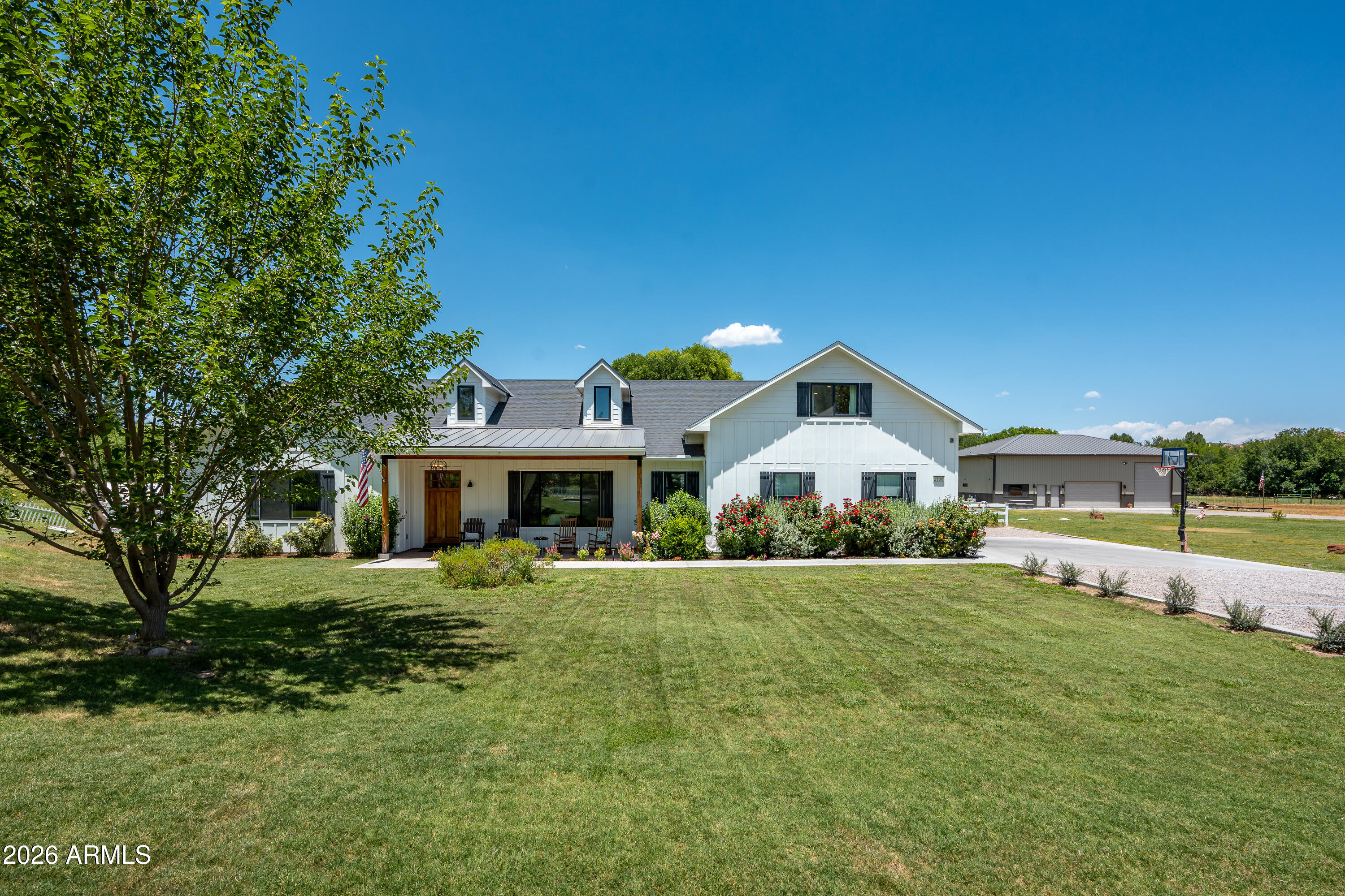 S35 T16N R3E - Residential