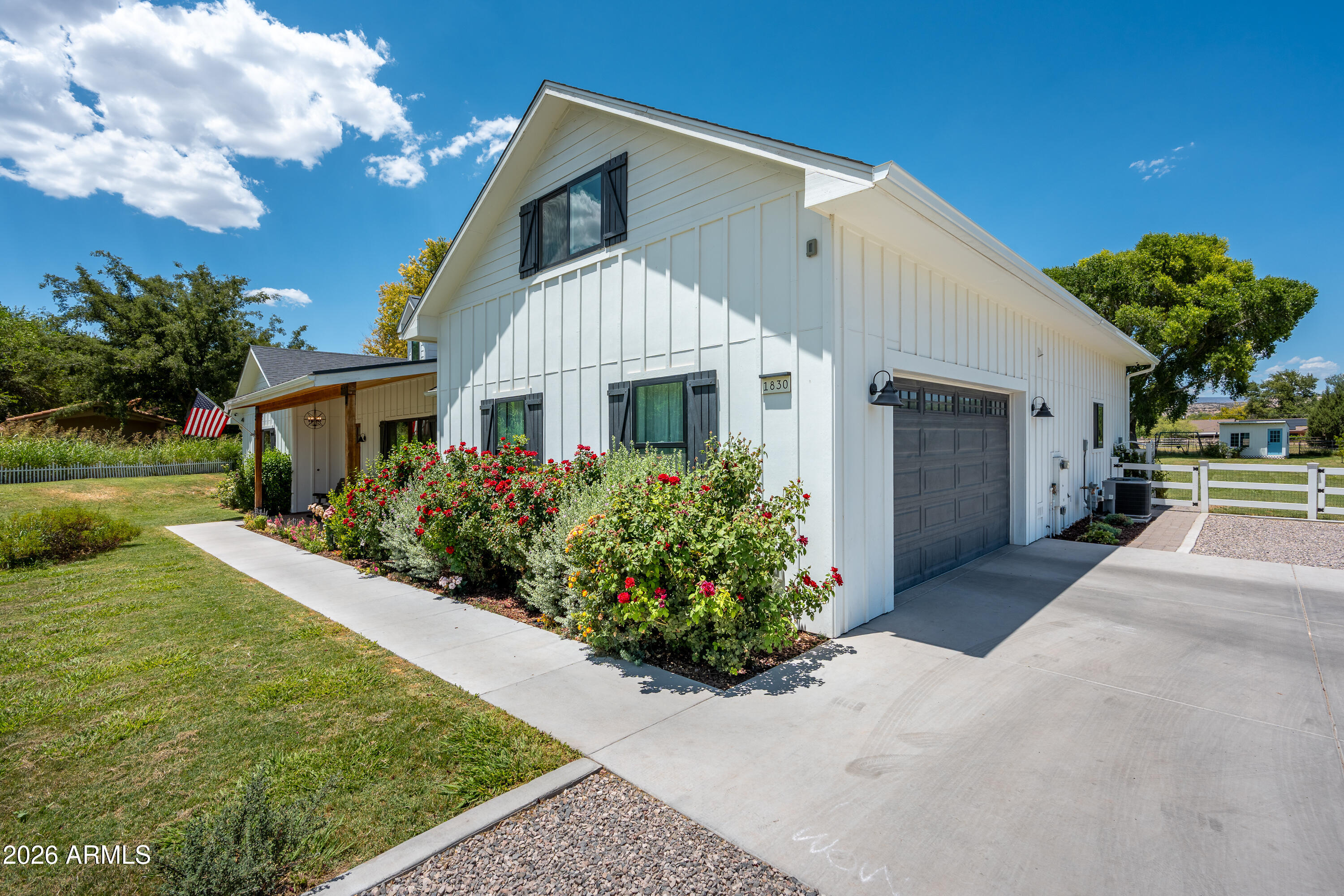 S35 T16N R3E - Residential