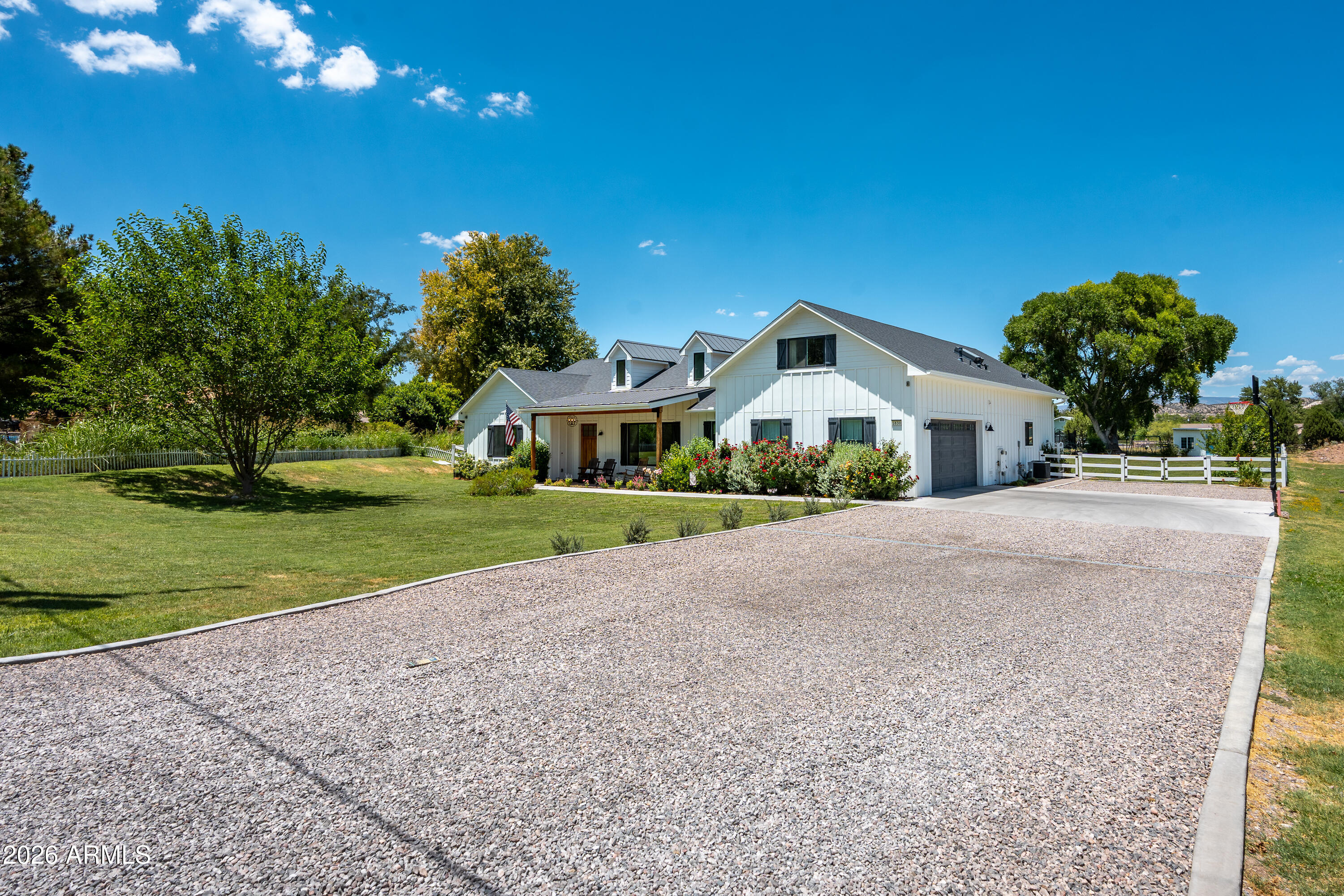 S35 T16N R3E - Residential