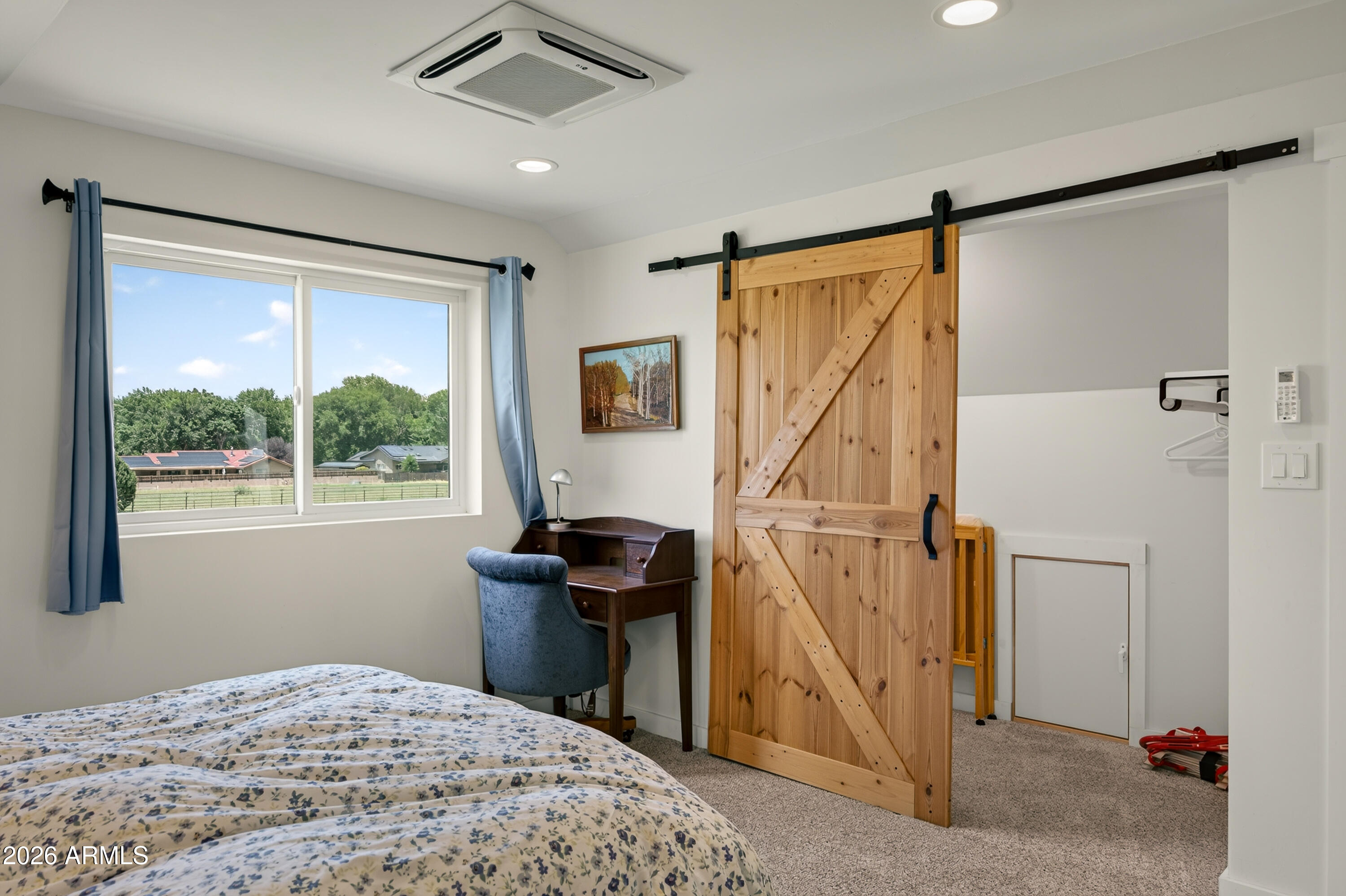 S35 T16N R3E - Residential