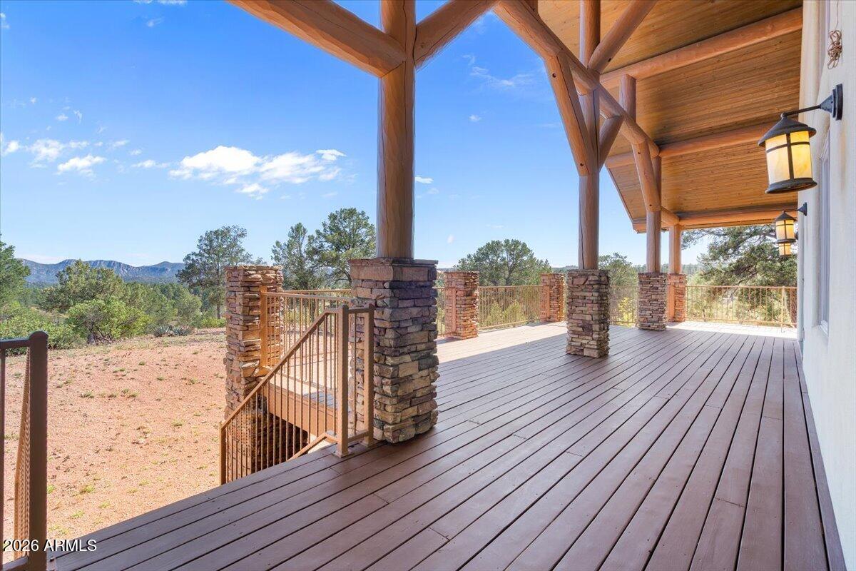THE WOODS PAYSON - Residential