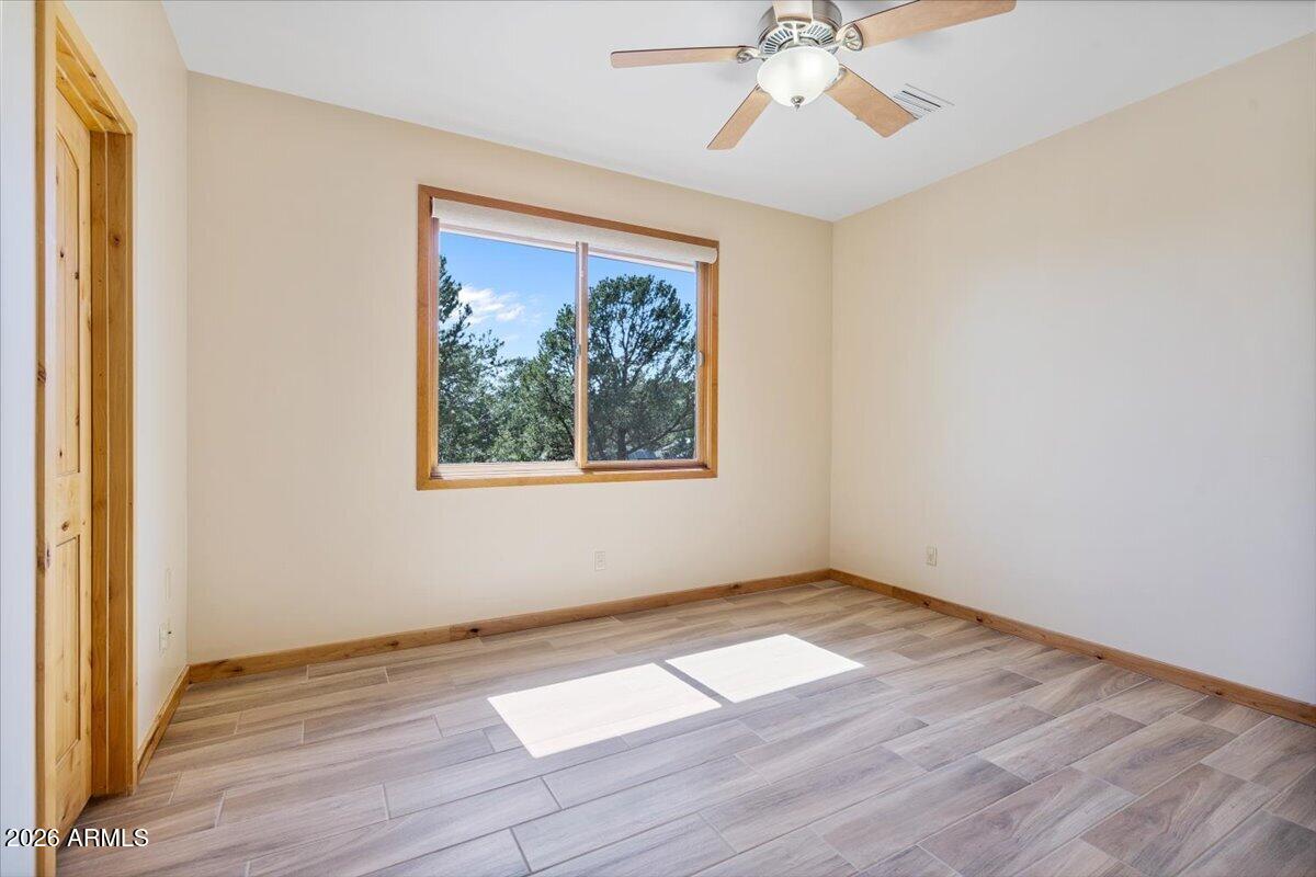 THE WOODS PAYSON - Residential