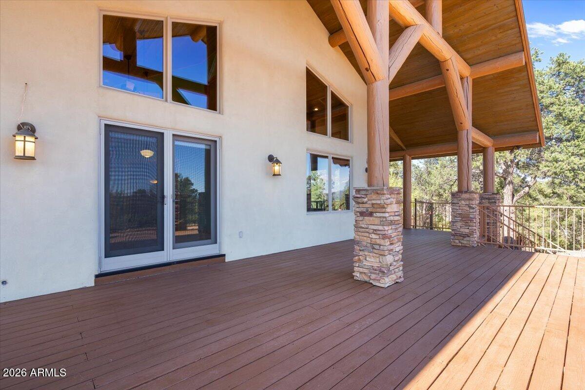THE WOODS PAYSON - Residential