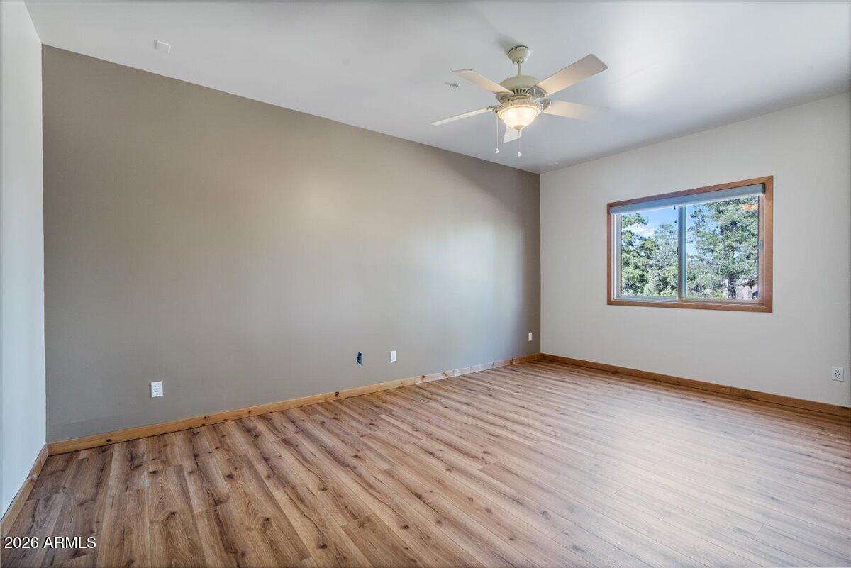 THE WOODS PAYSON - Residential