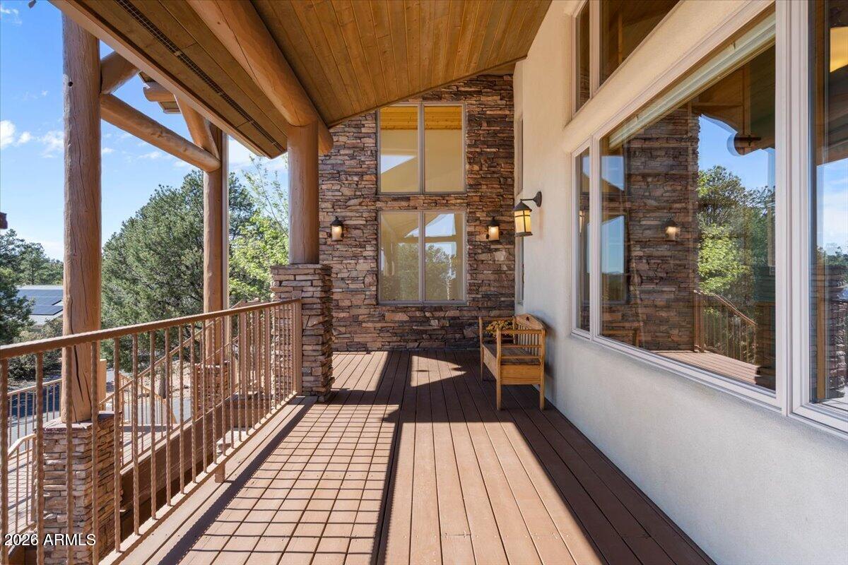 THE WOODS PAYSON - Residential