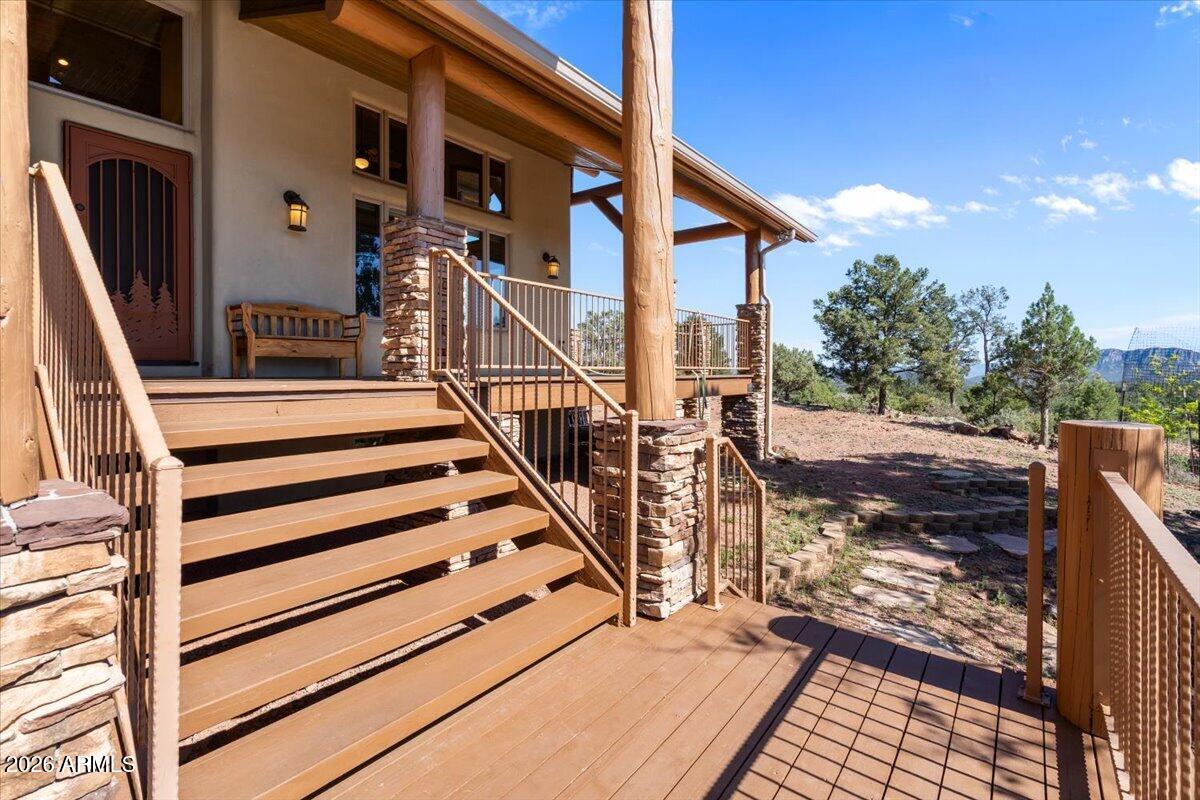 THE WOODS PAYSON - Residential