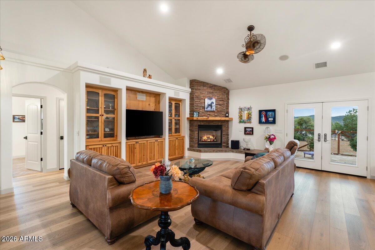 Williamson Valley Ranch - Residential