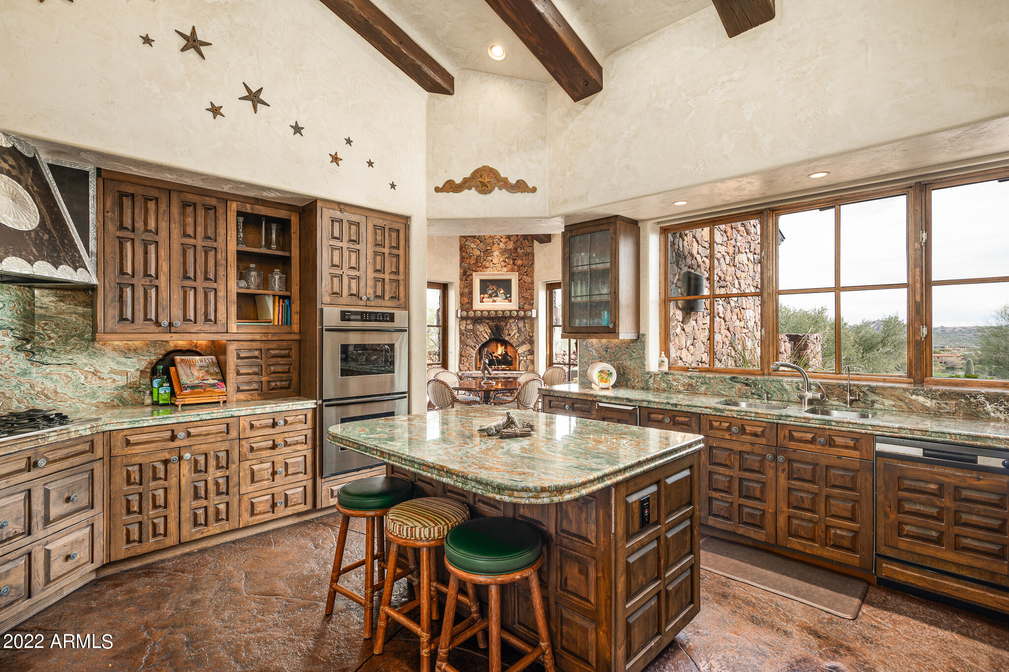 ESTANCIA - Residential