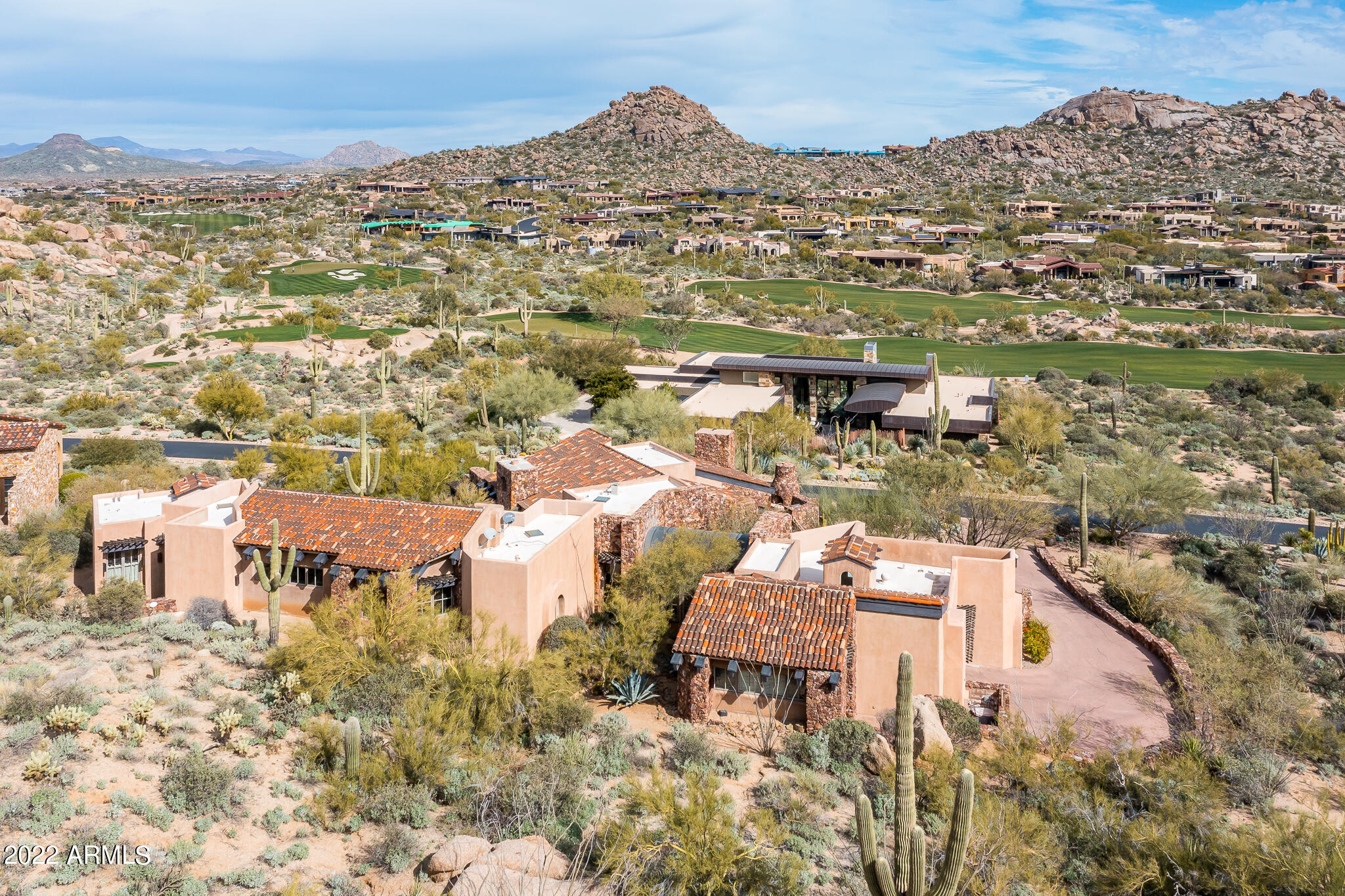 ESTANCIA - Residential