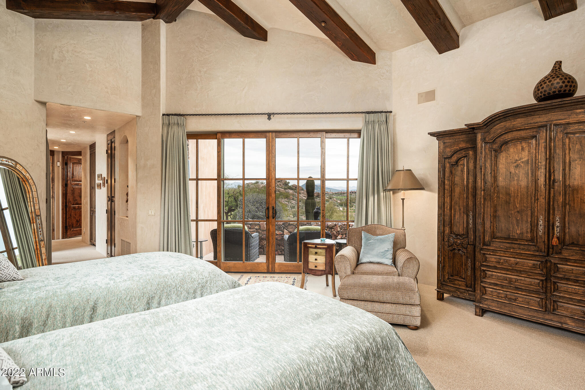 ESTANCIA - Residential