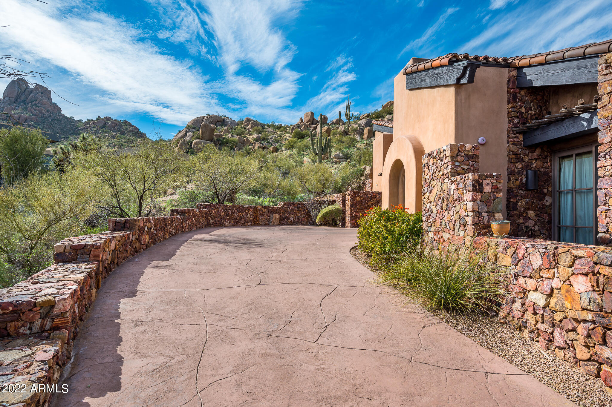 ESTANCIA - Residential