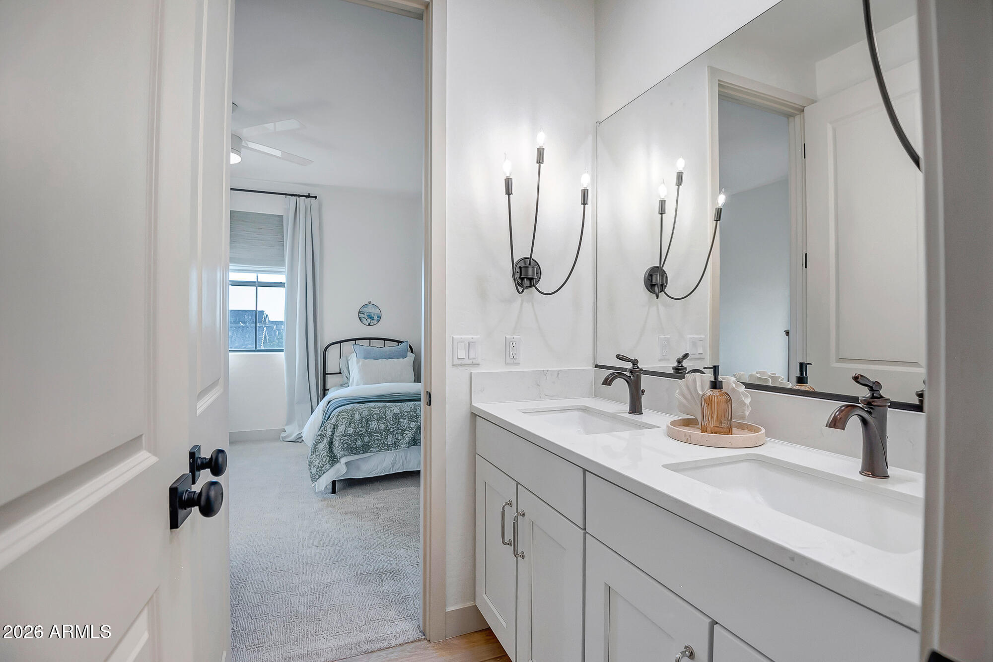 STRATFORD - Residential