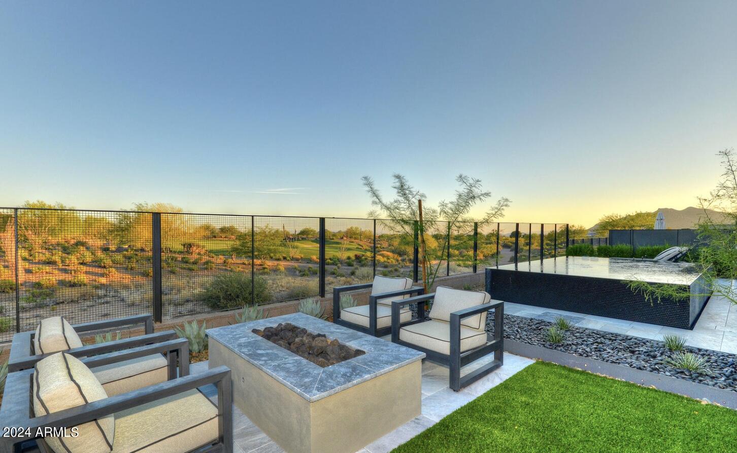 DESERT MOUNTAIN - Residential