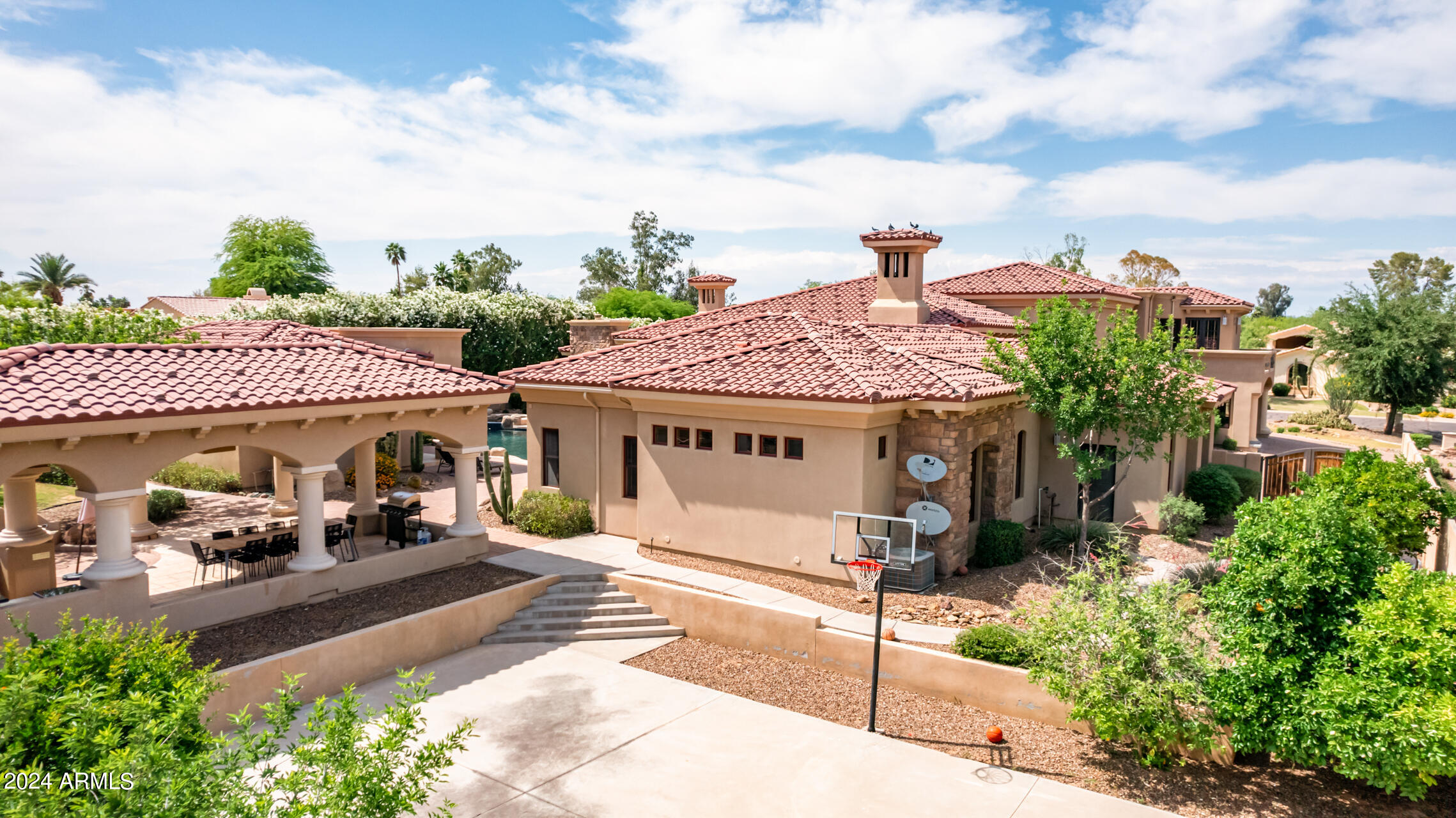 SUNBURST FARMS EAST 6 - Residential