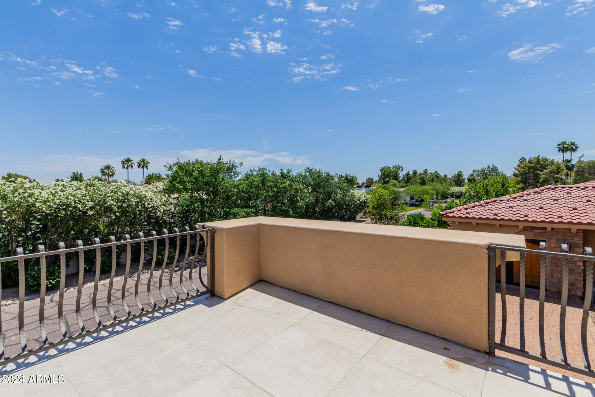 SUNBURST FARMS EAST 6 - Residential