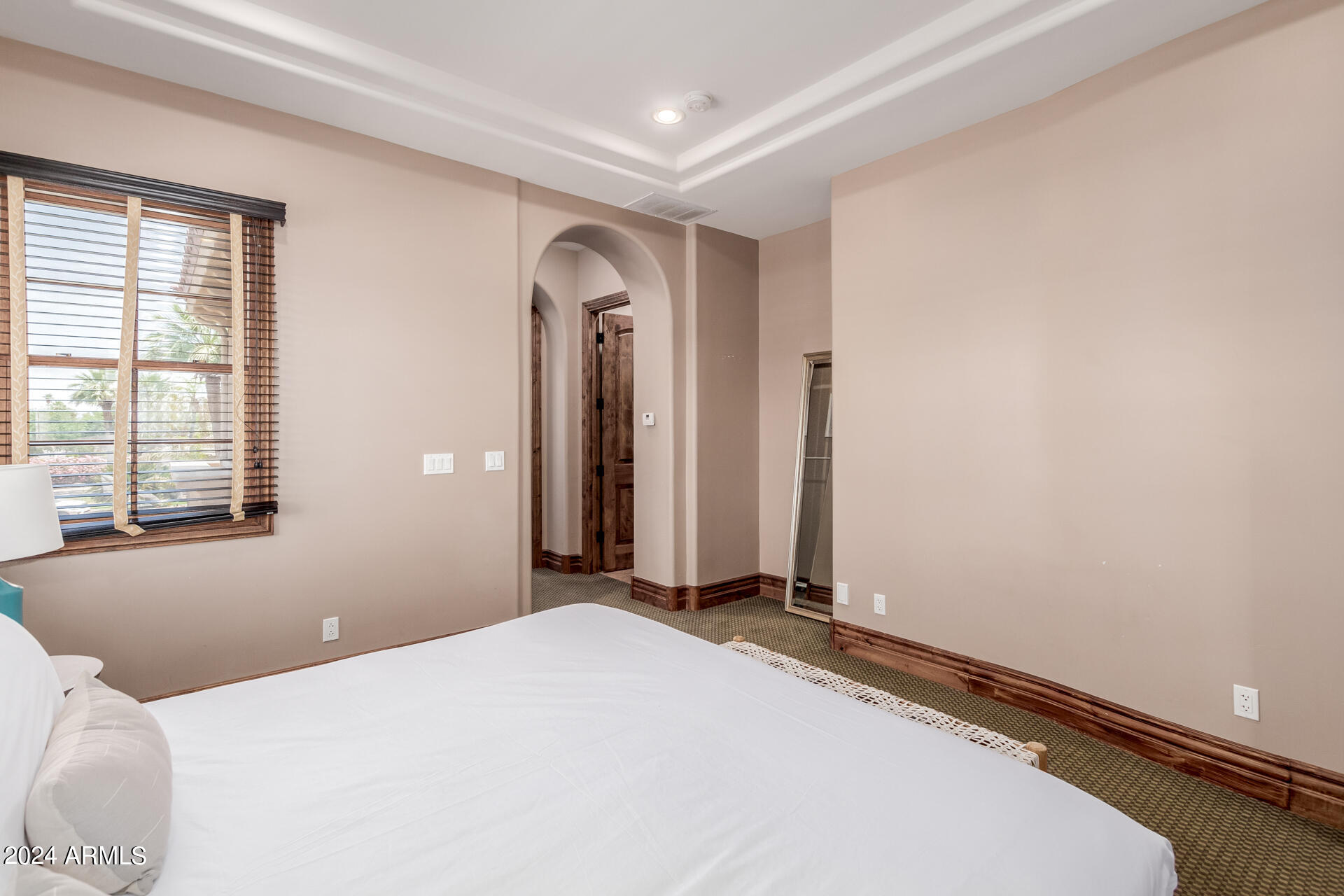 SUNBURST FARMS EAST 6 - Residential