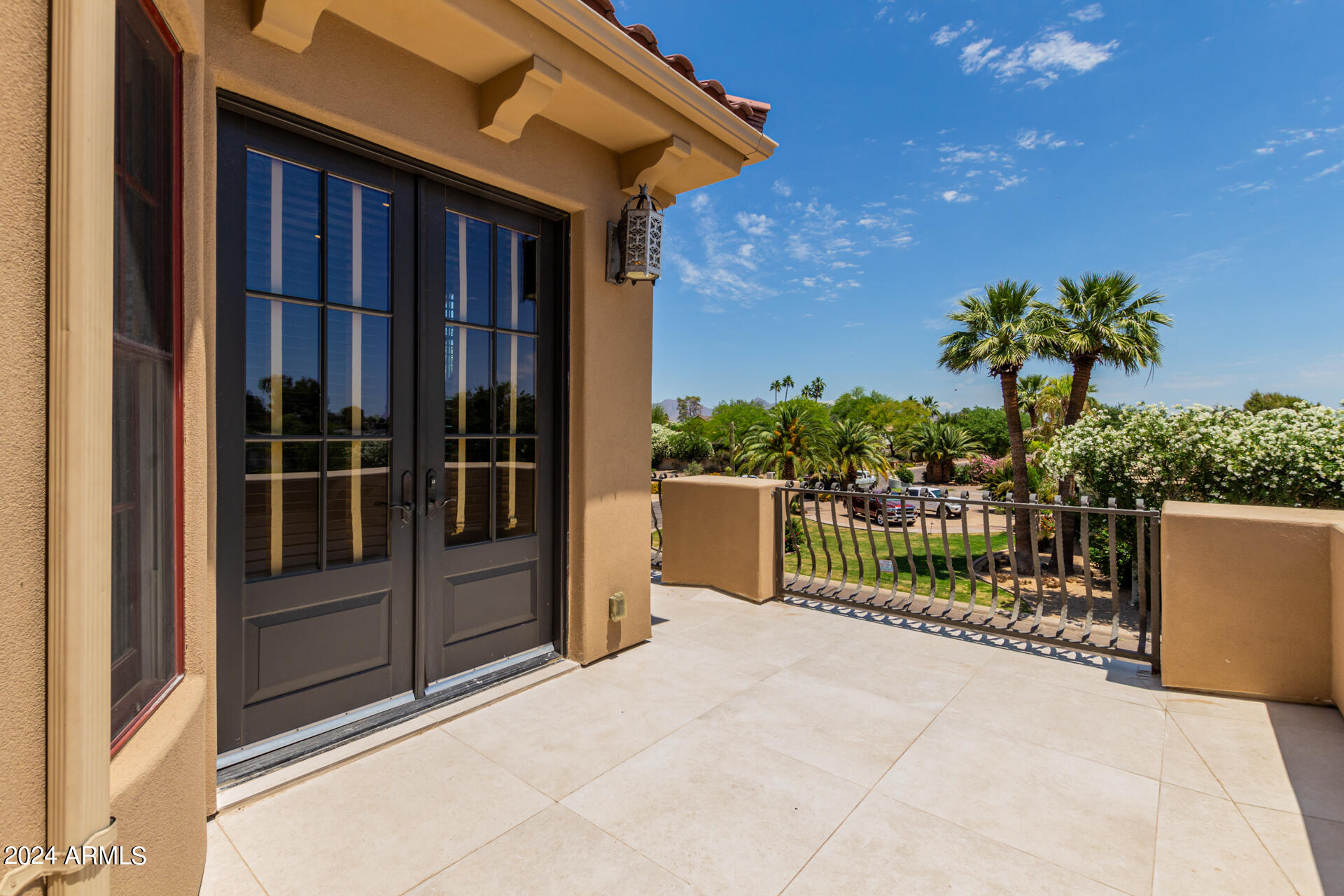 SUNBURST FARMS EAST 6 - Residential