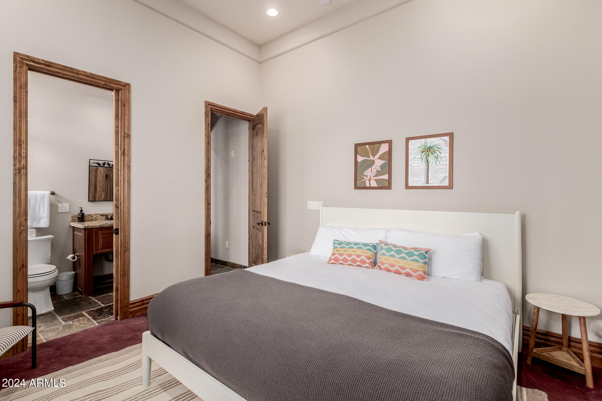 SUNBURST FARMS EAST 6 - Residential