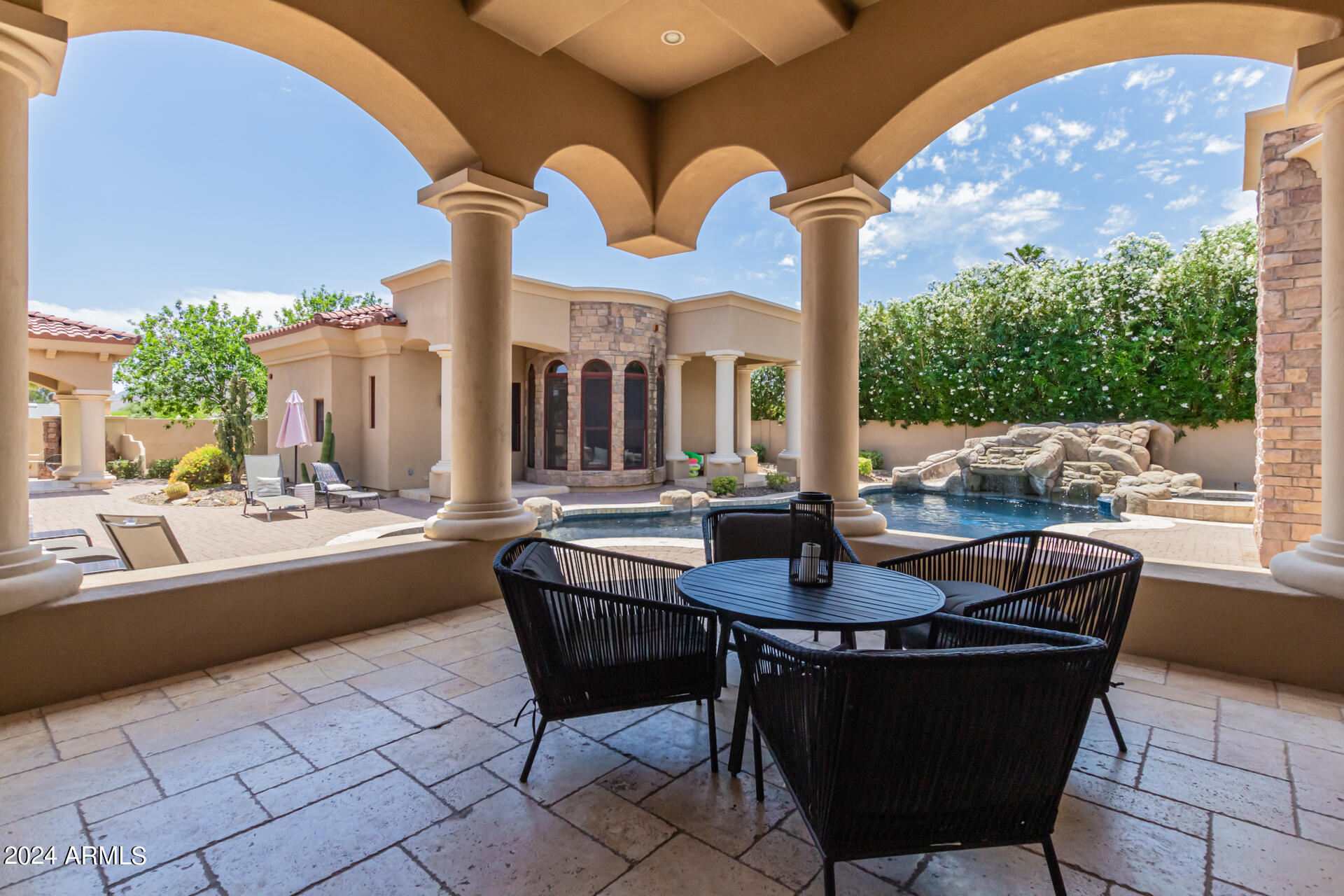 SUNBURST FARMS EAST 6 - Residential
