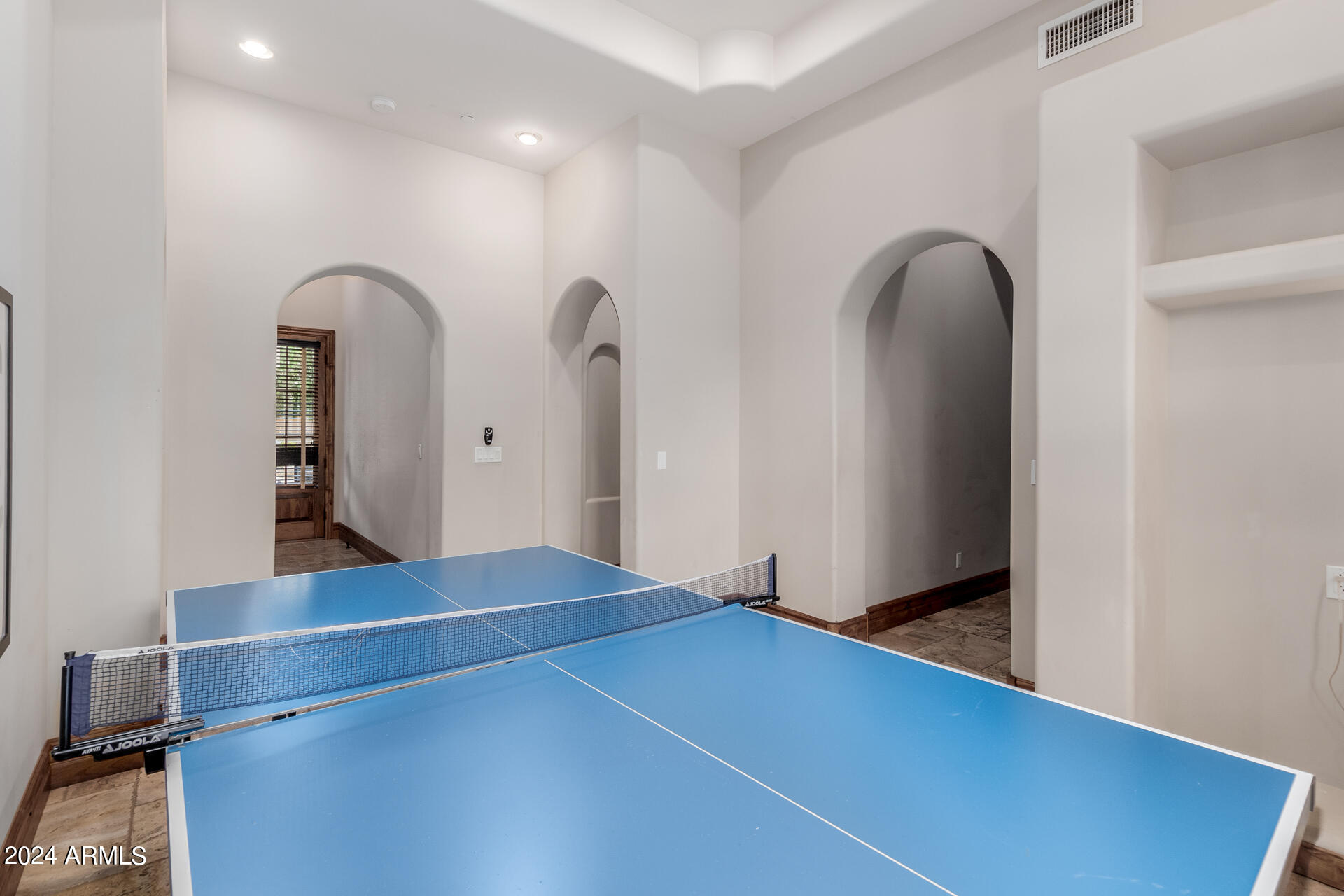 SUNBURST FARMS EAST 6 - Residential