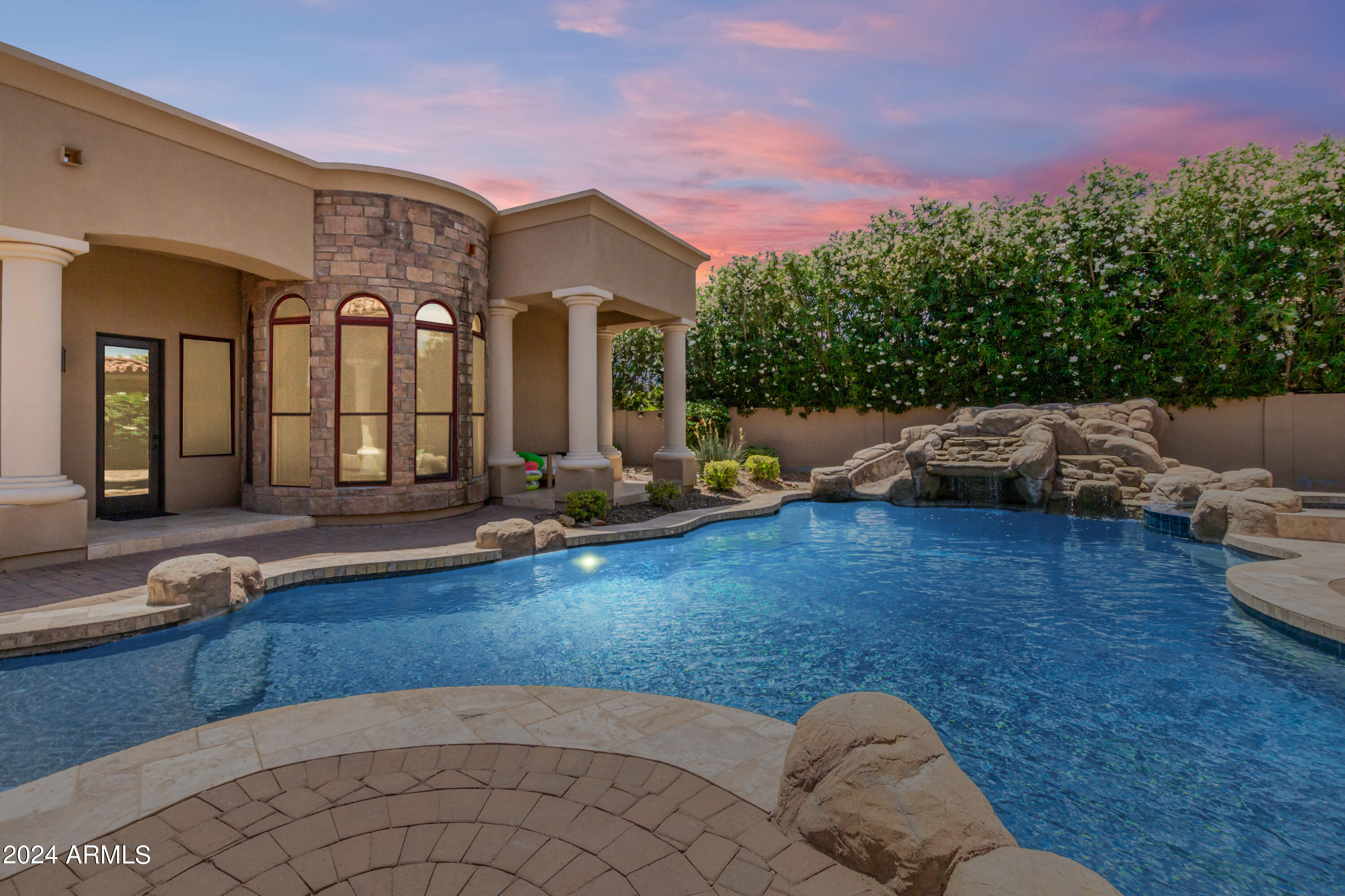 SUNBURST FARMS EAST 6 - Residential