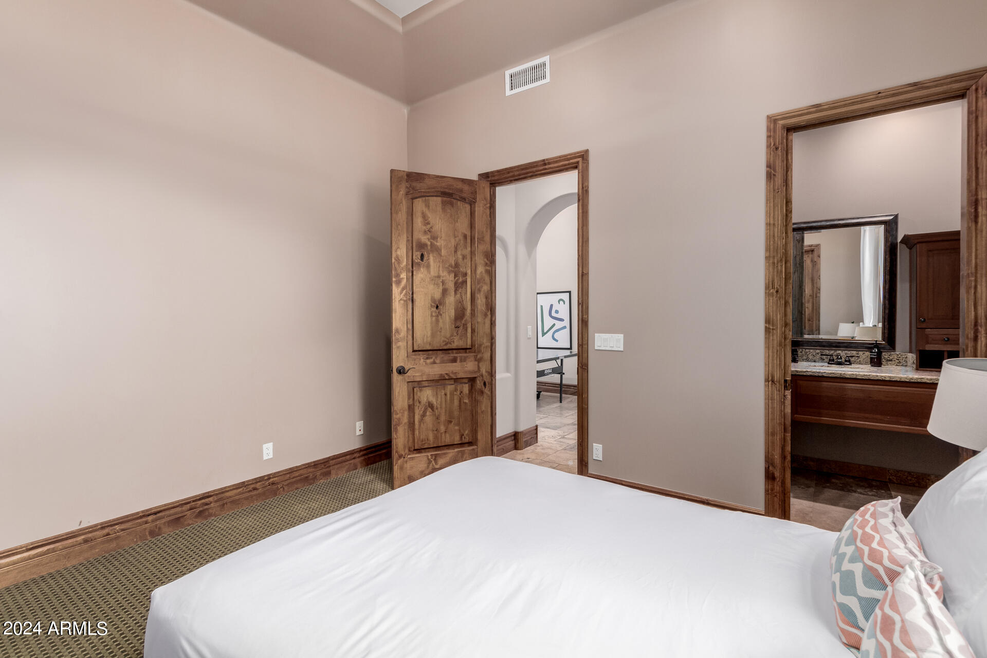 SUNBURST FARMS EAST 6 - Residential