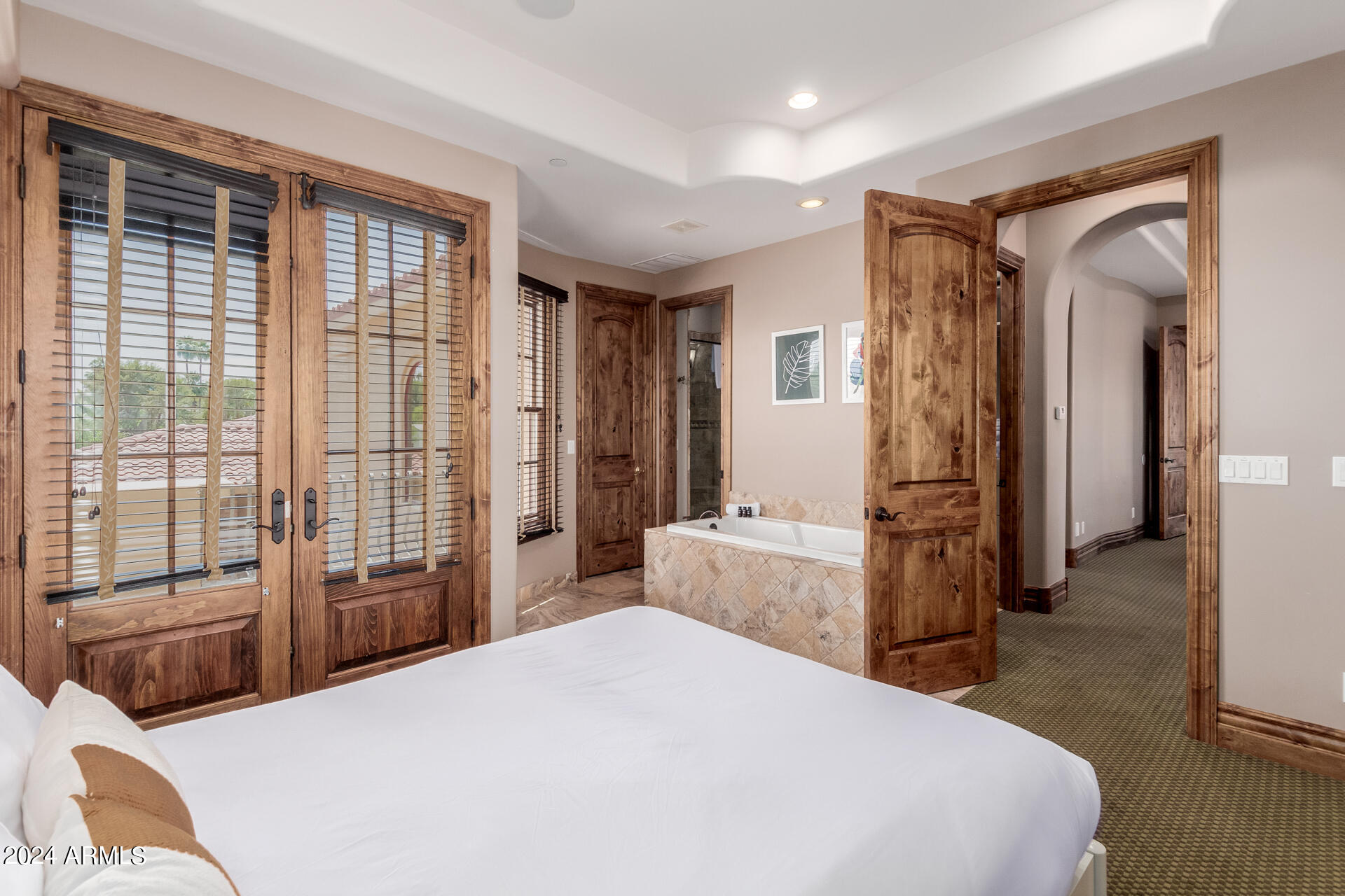 SUNBURST FARMS EAST 6 - Residential