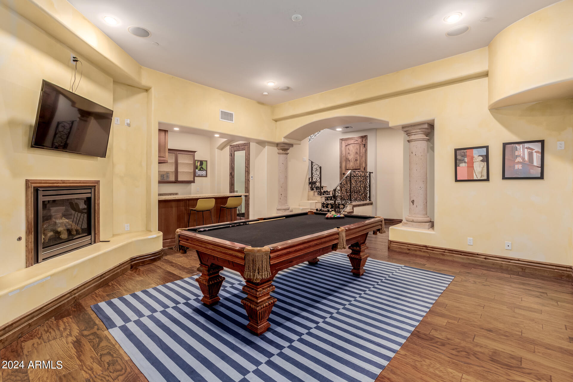 SUNBURST FARMS EAST 6 - Residential