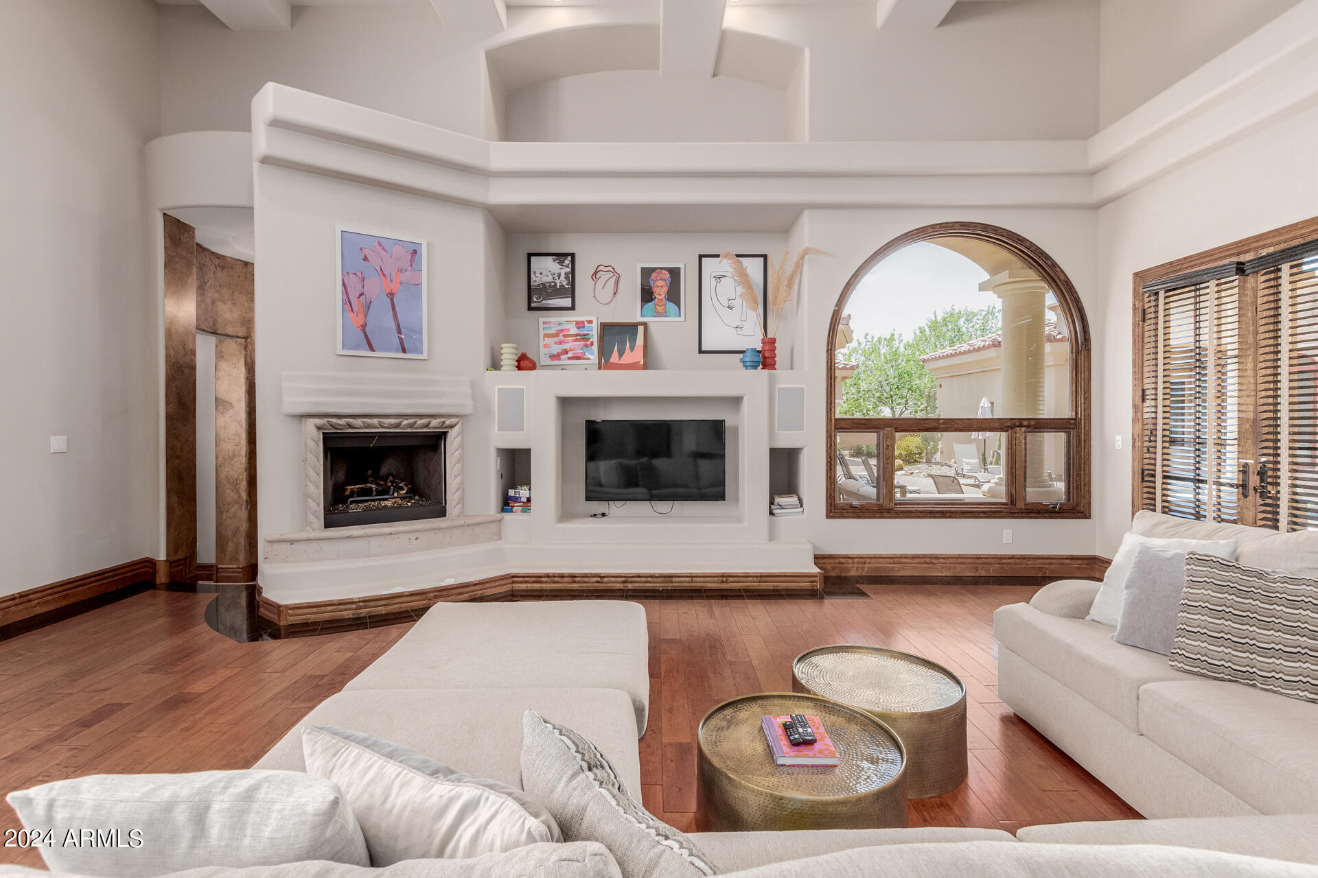 SUNBURST FARMS EAST 6 - Residential