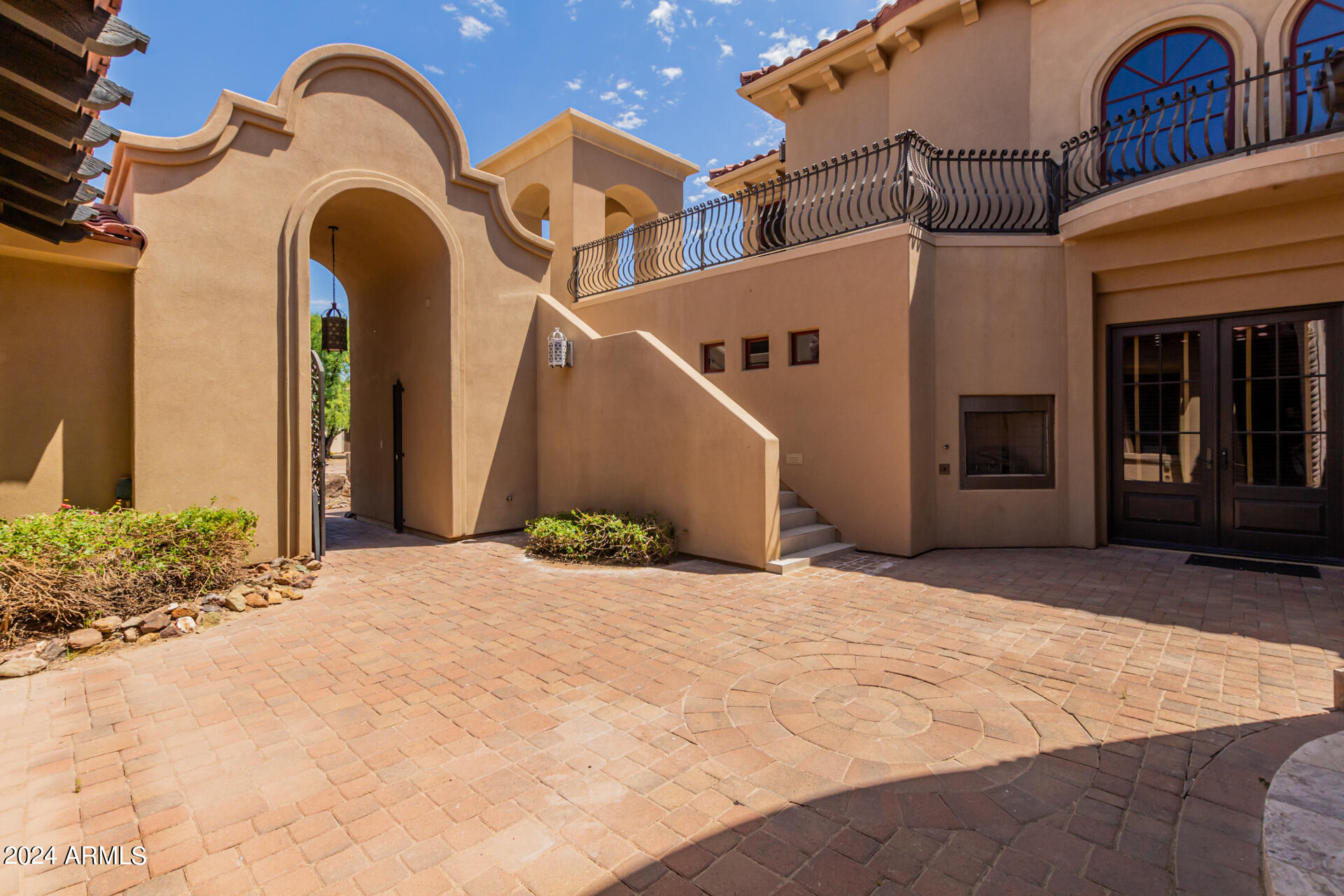 SUNBURST FARMS EAST 6 - Residential