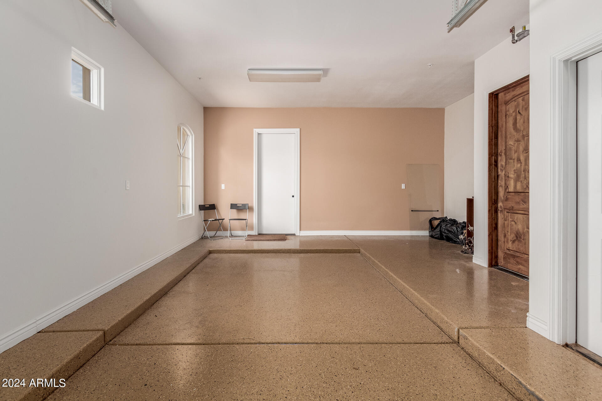 SUNBURST FARMS EAST 6 - Residential