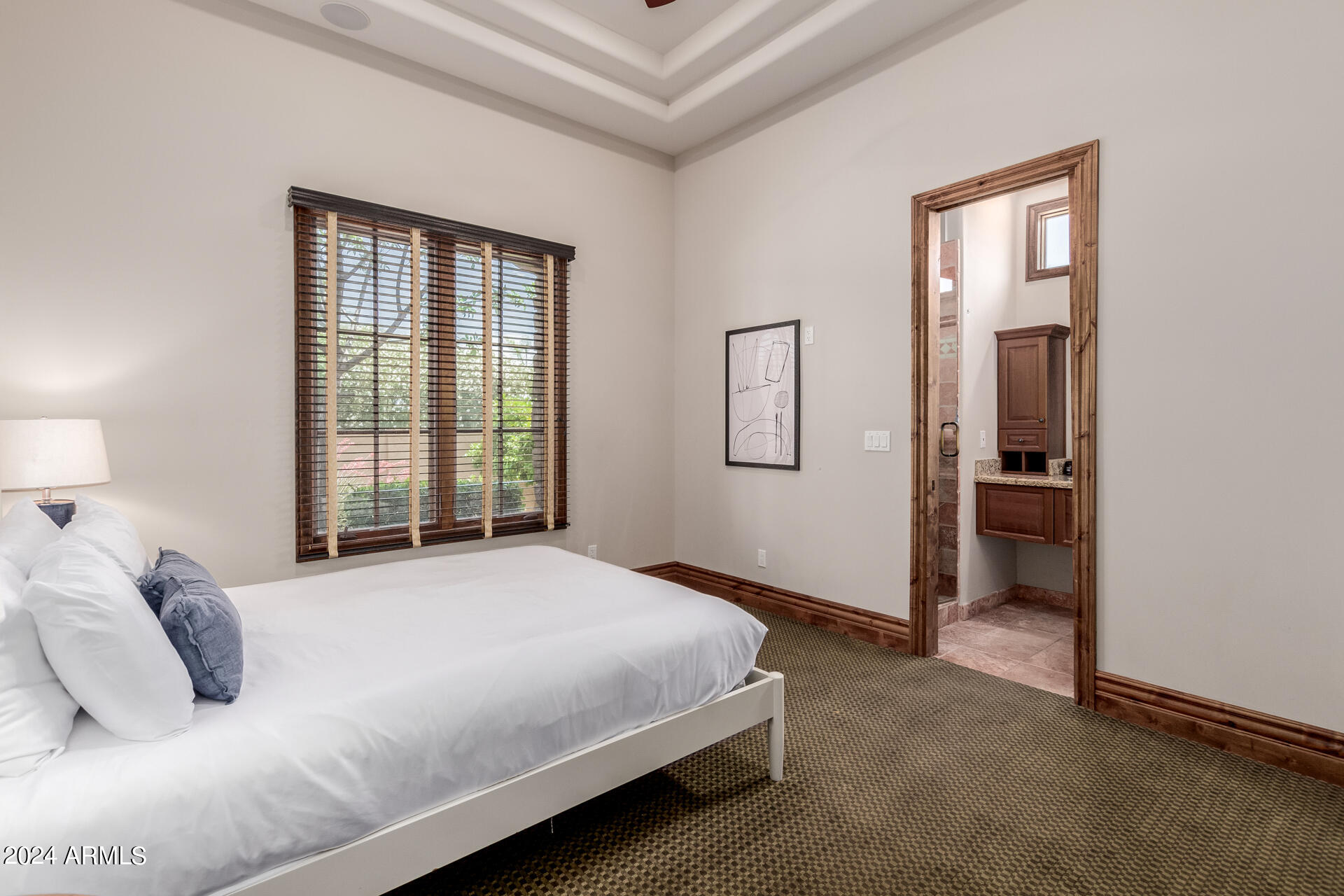 SUNBURST FARMS EAST 6 - Residential