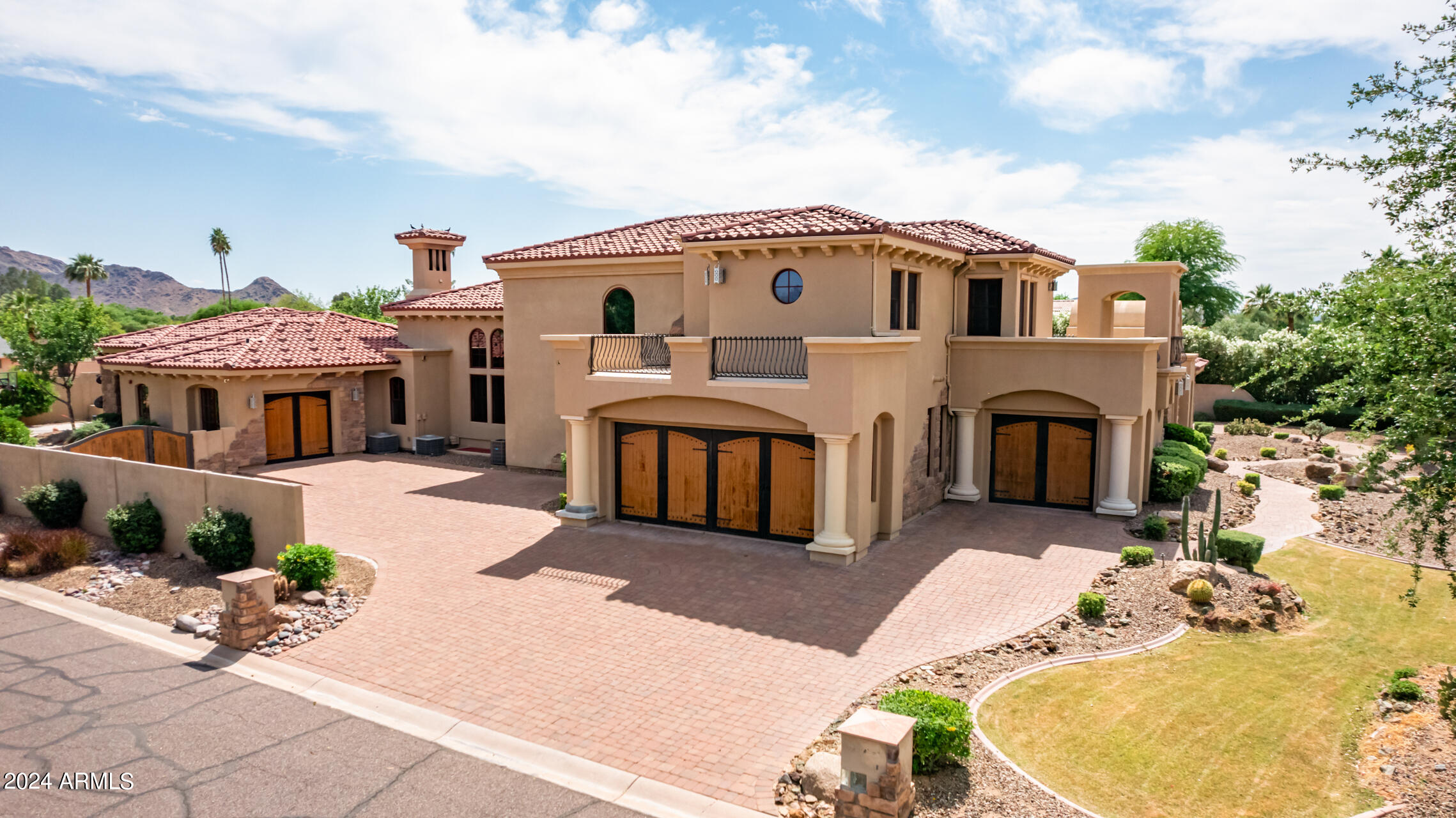 SUNBURST FARMS EAST 6 - Residential