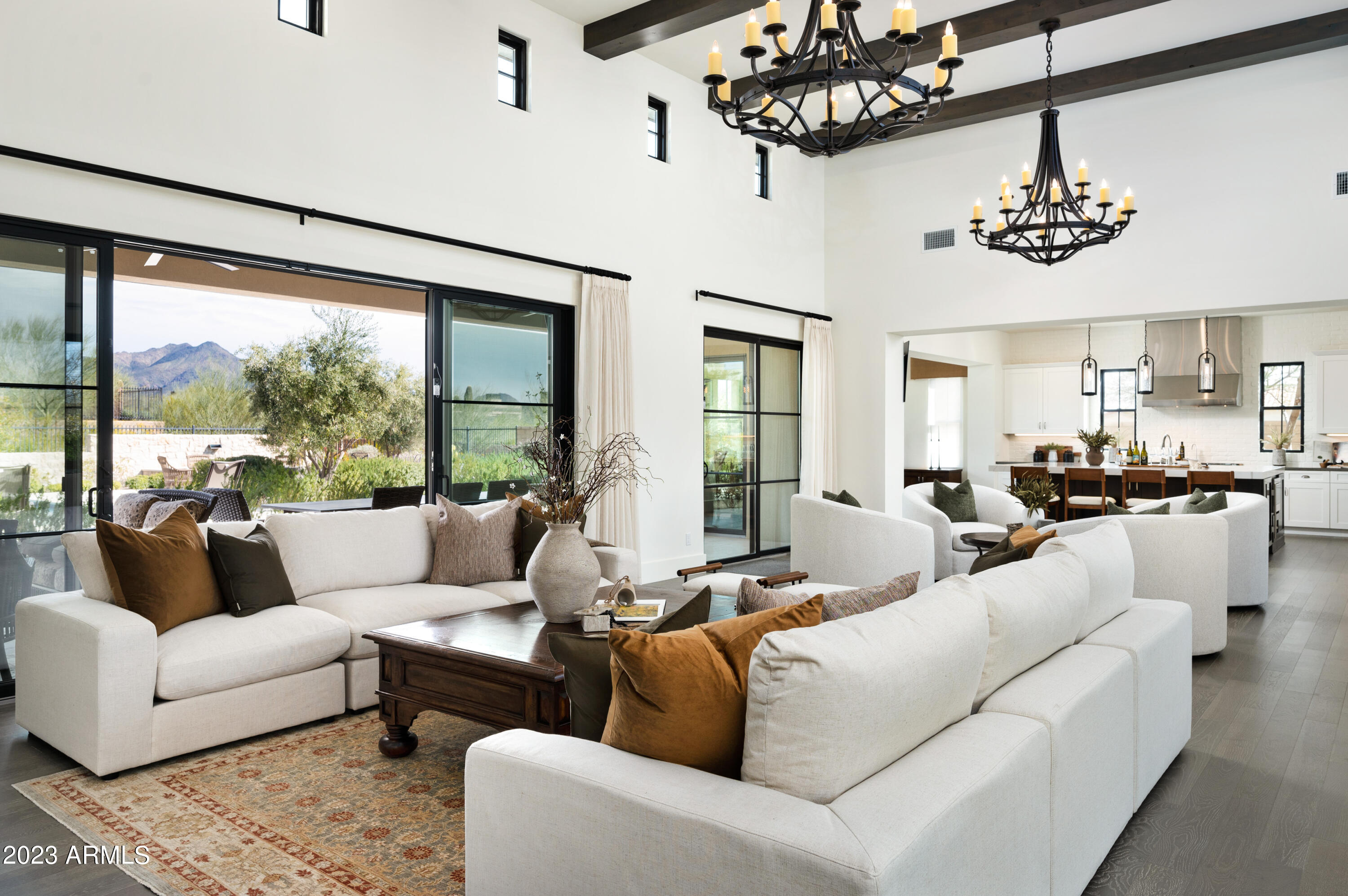 WHITE HORSE - Residential