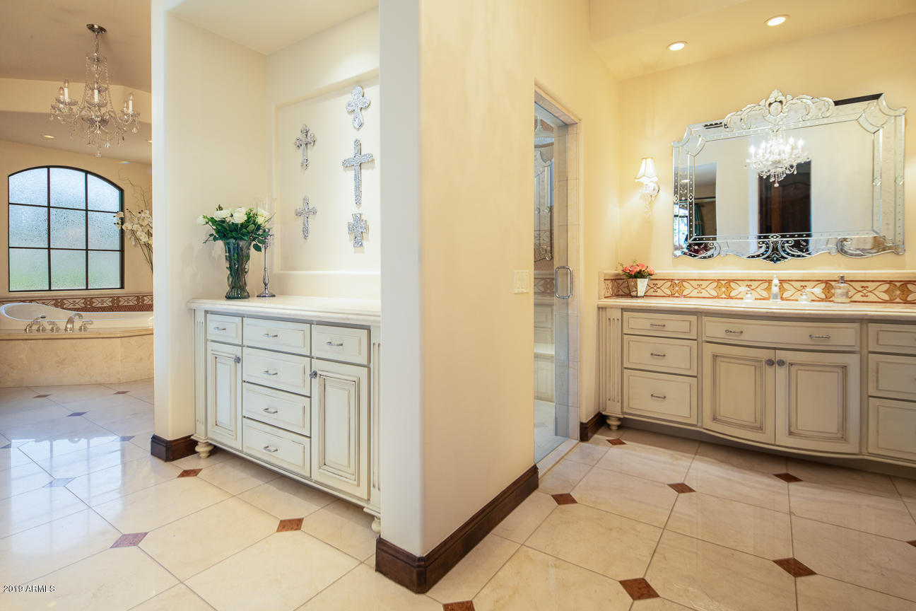 Paradise Valley Farms - Residential