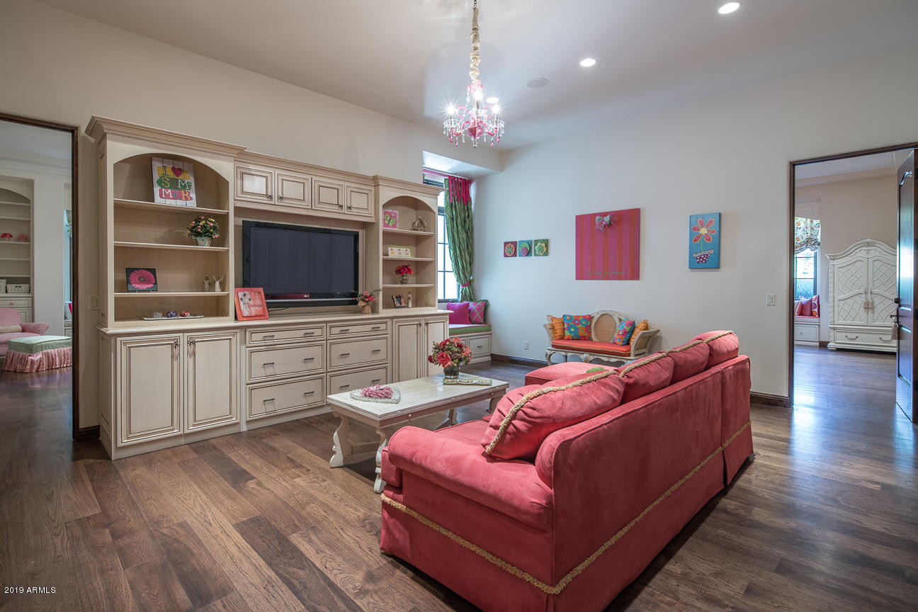 Paradise Valley Farms - Residential