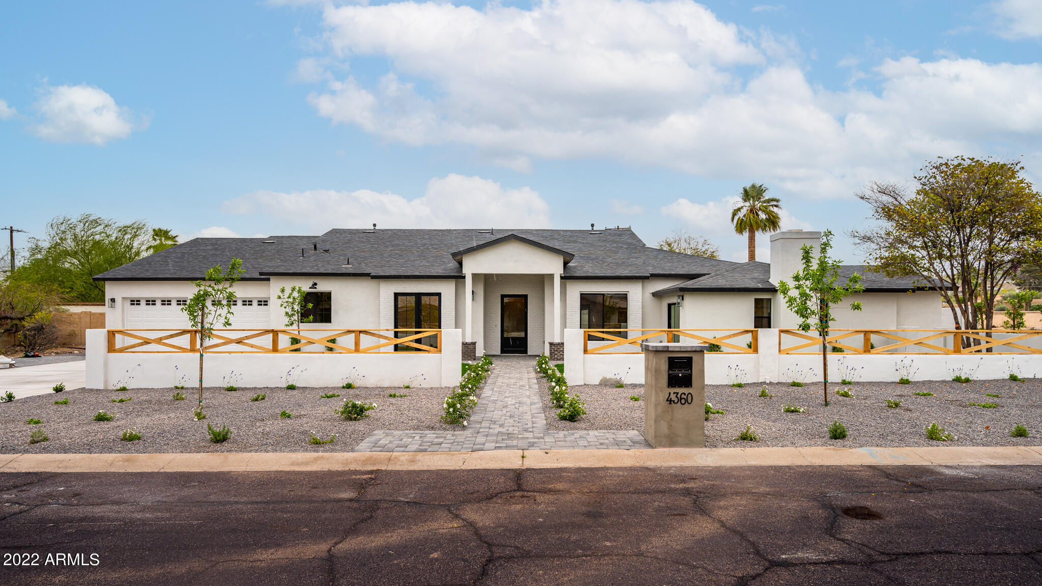 PARK PARADISE 2 - Residential