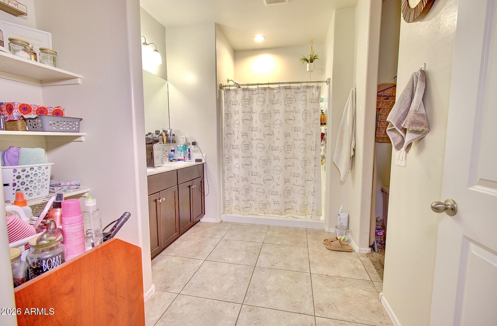 MARTIN VALLEY UNIT 4 - Residential