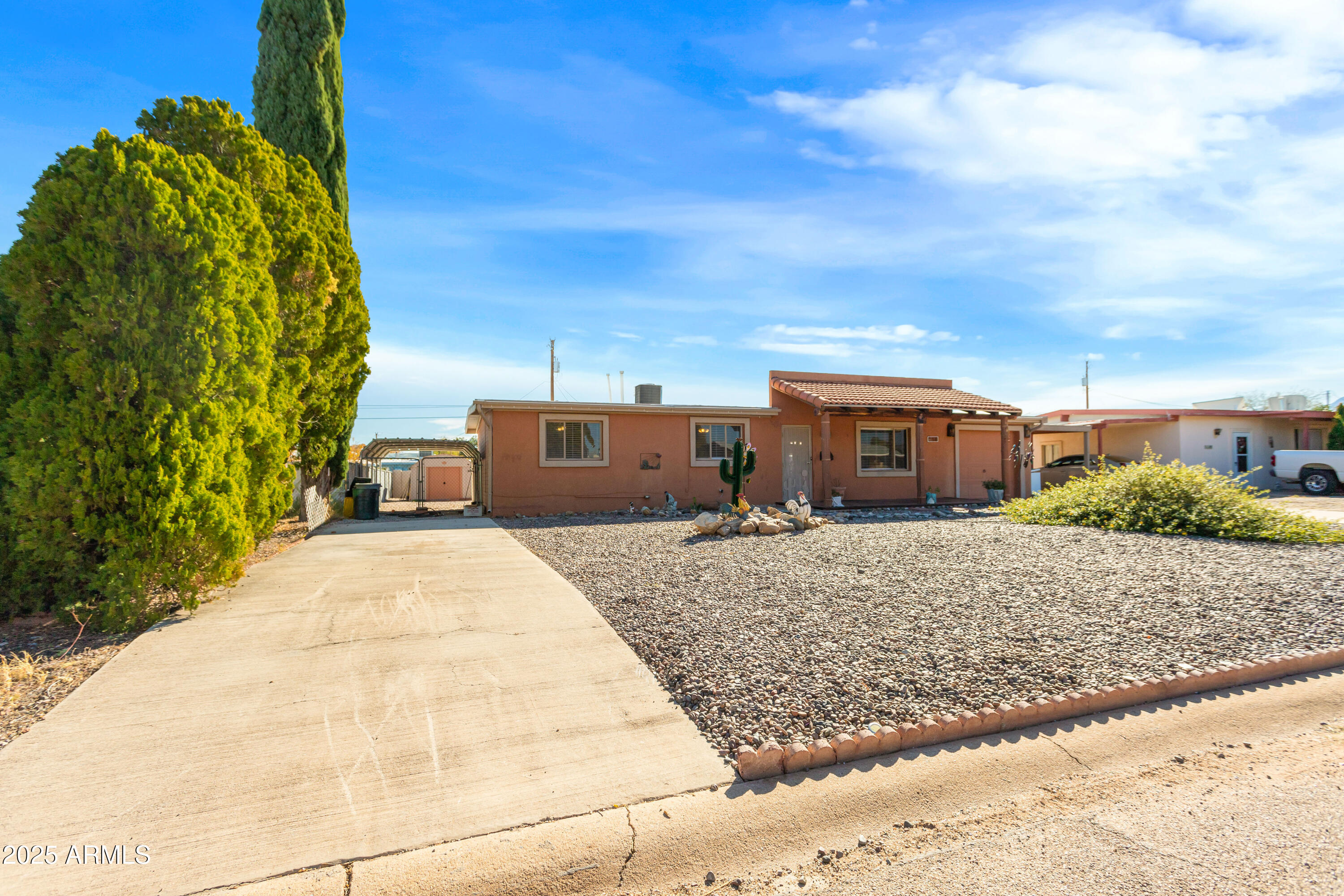 GARDEN CANYON HEIGHTS - Residential
