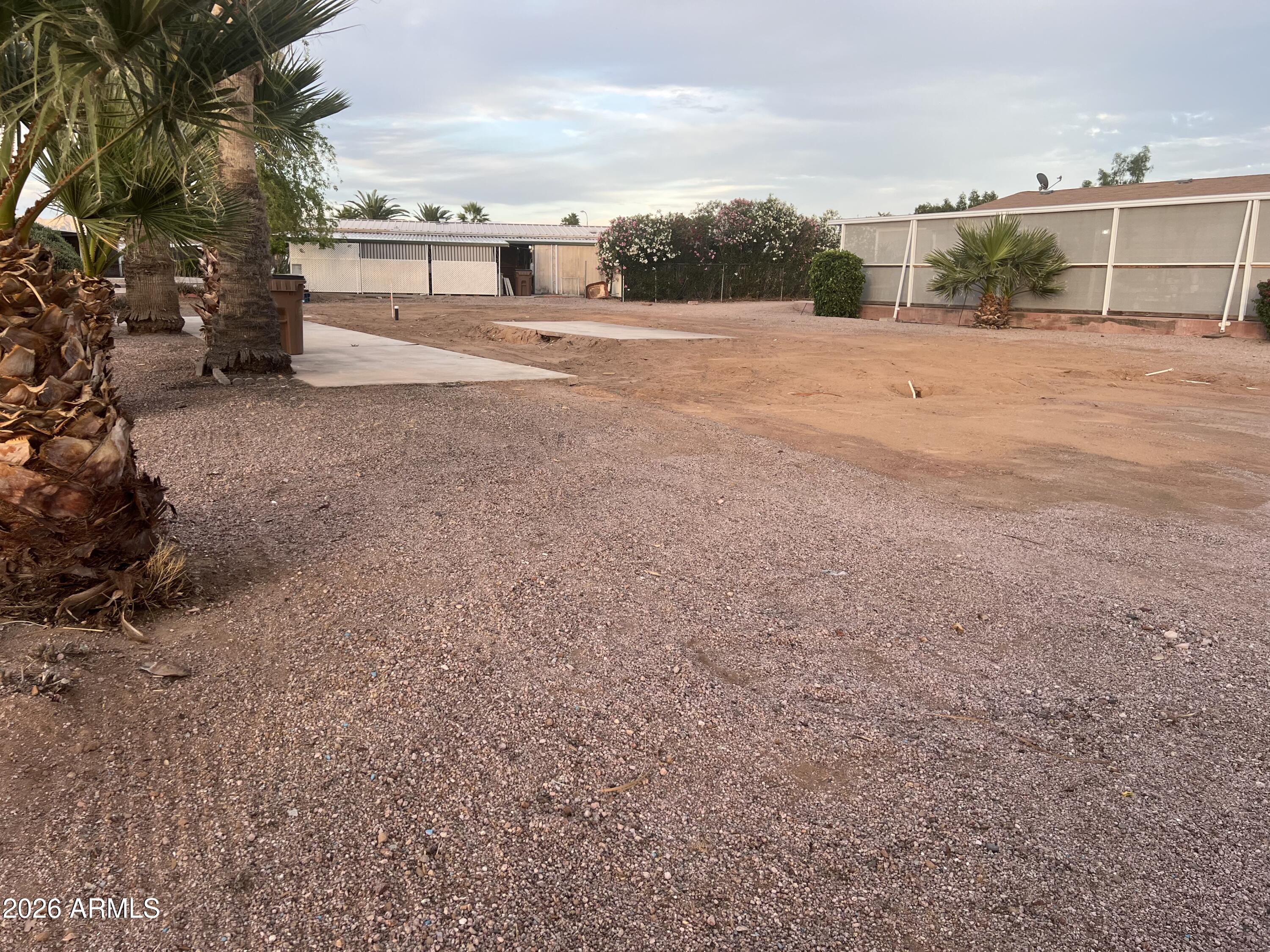 ARIZONA SKIES MOBILE ESTATES WEST - Land