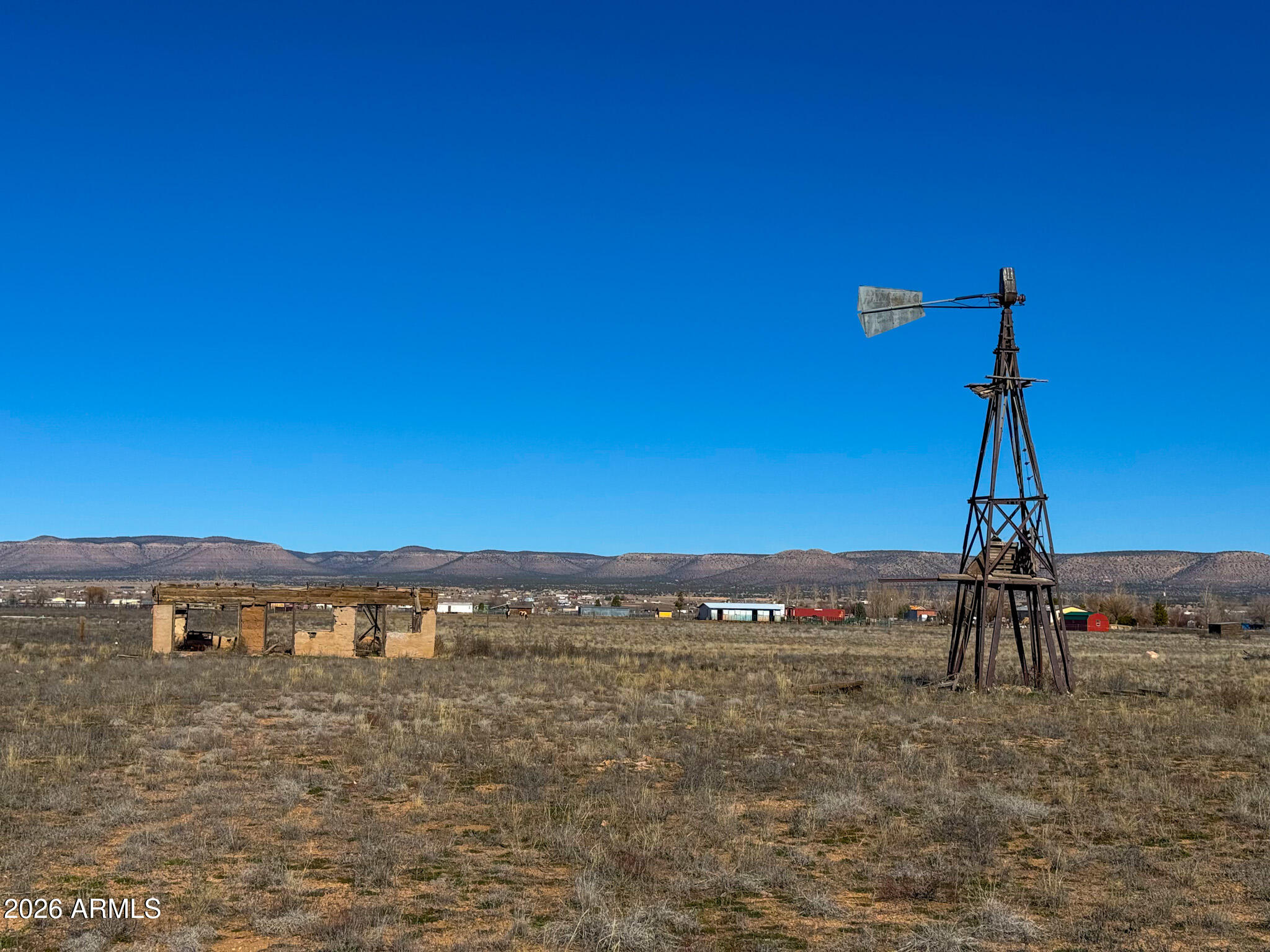 WILLIAMSON VALLEY FARMS - Land