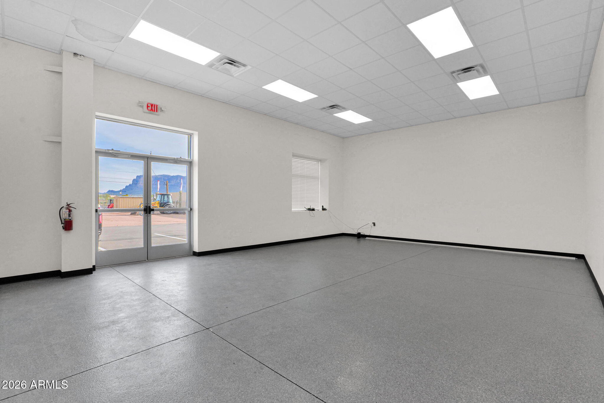 S28 T1N R8E - Commercial Sale
