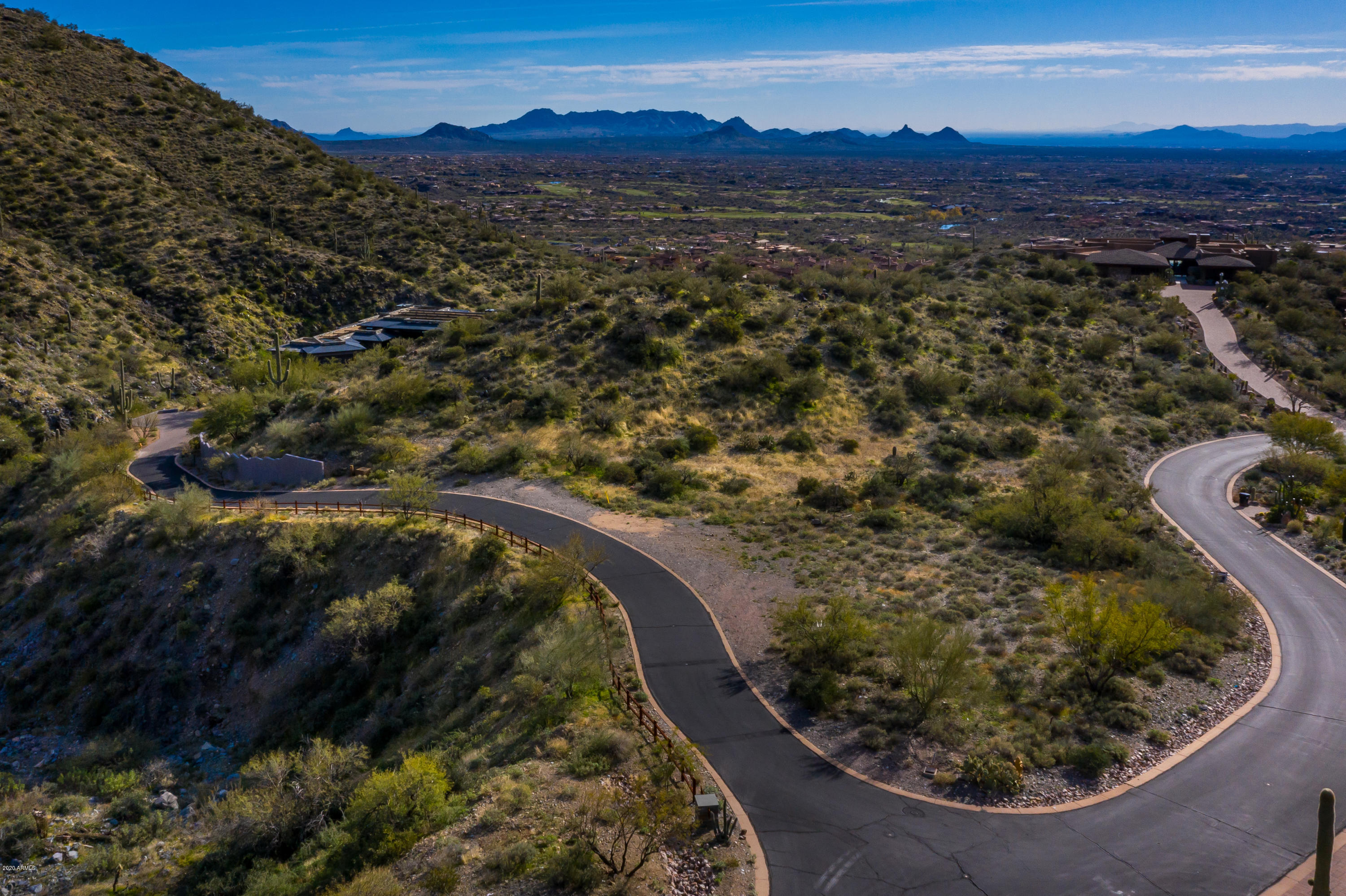 DESERT MOUNTAIN - Residential