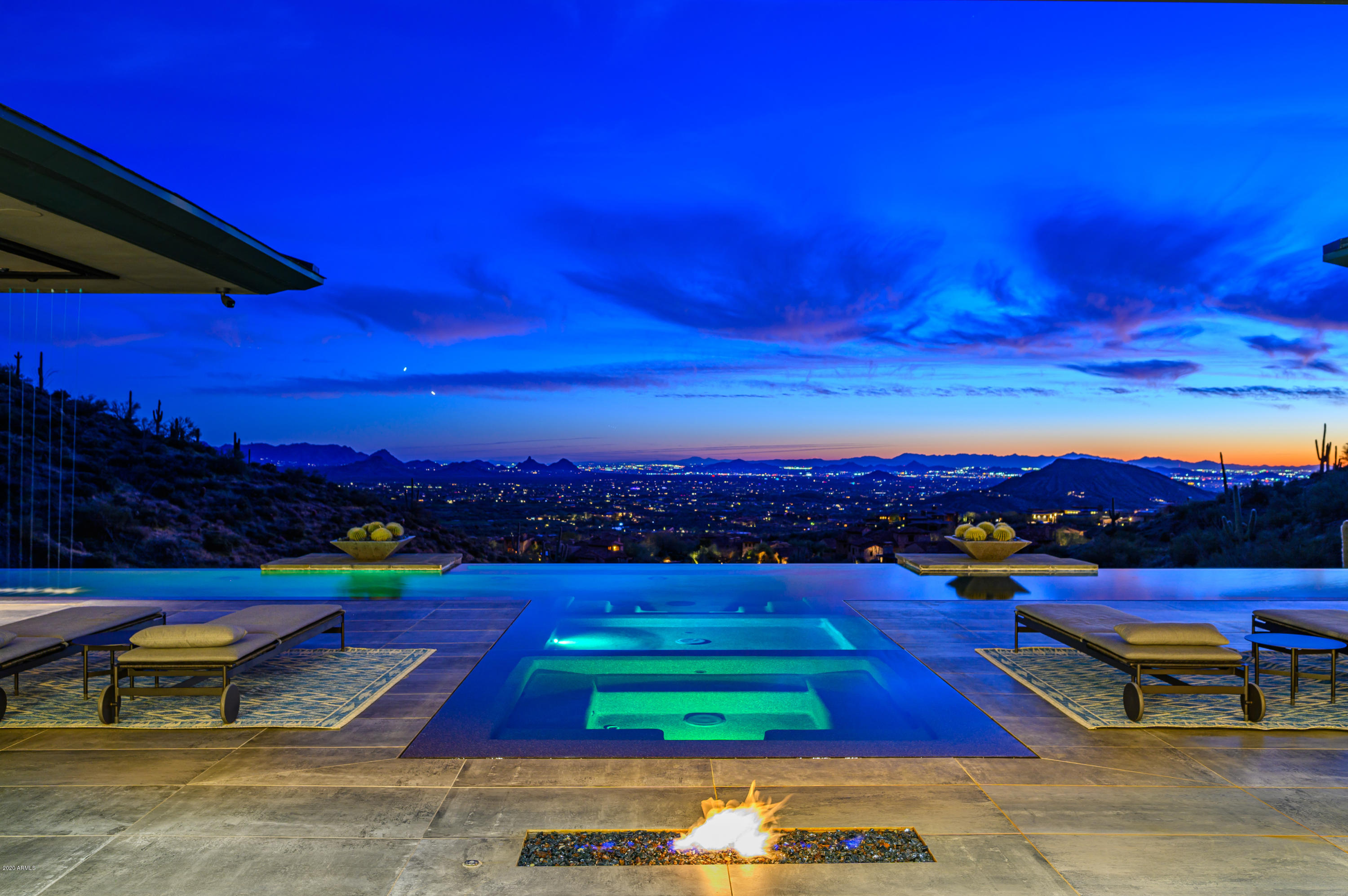DESERT MOUNTAIN - Residential