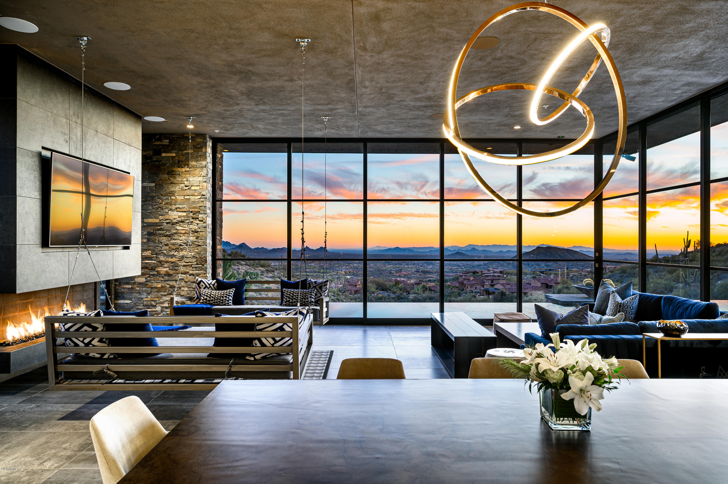 DESERT MOUNTAIN - Residential