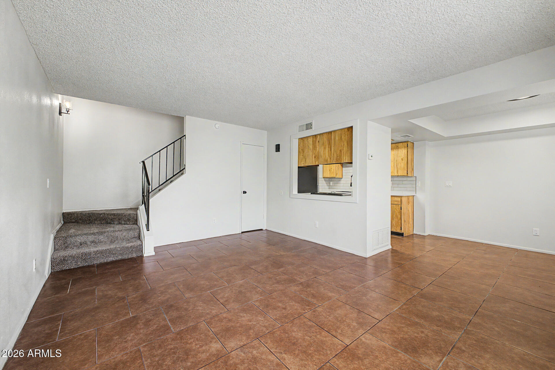 HALLCRAFT VILLAS WEST 8 - Residential