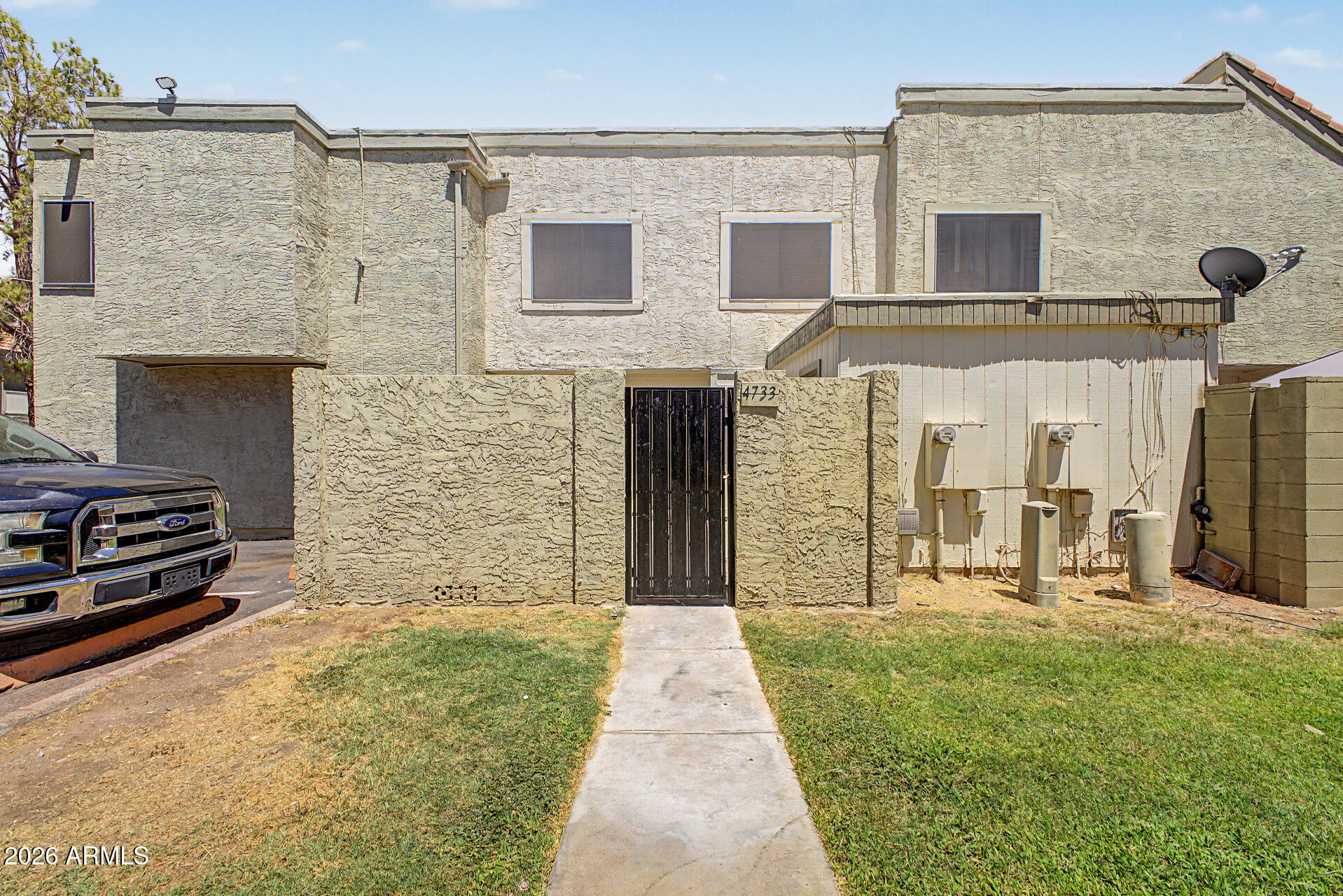 HALLCRAFT VILLAS WEST 8 - Residential