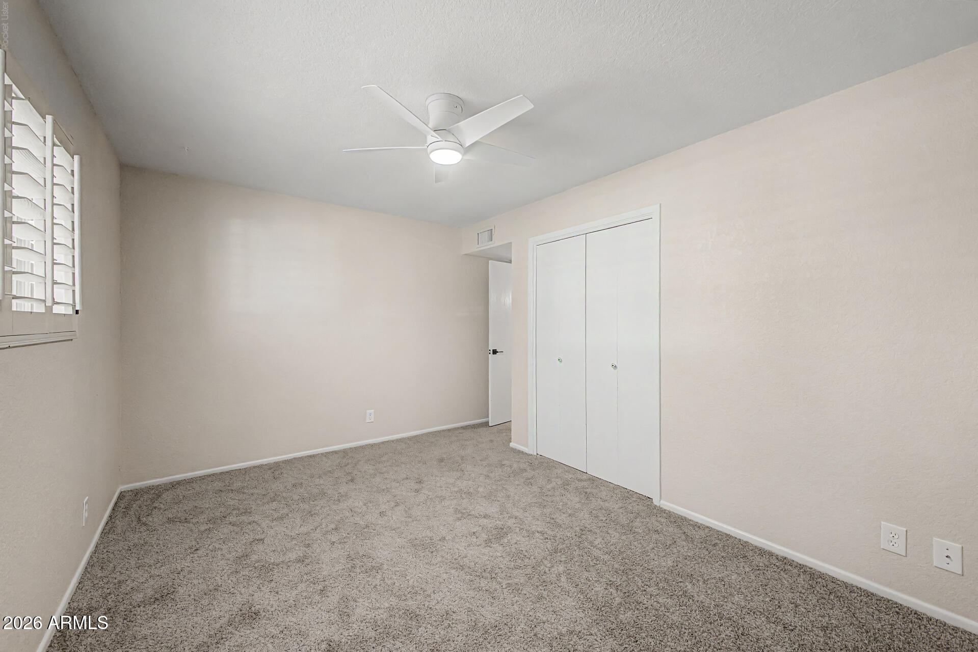 TIERRA ESTE PARK UNIT 2 - Residential