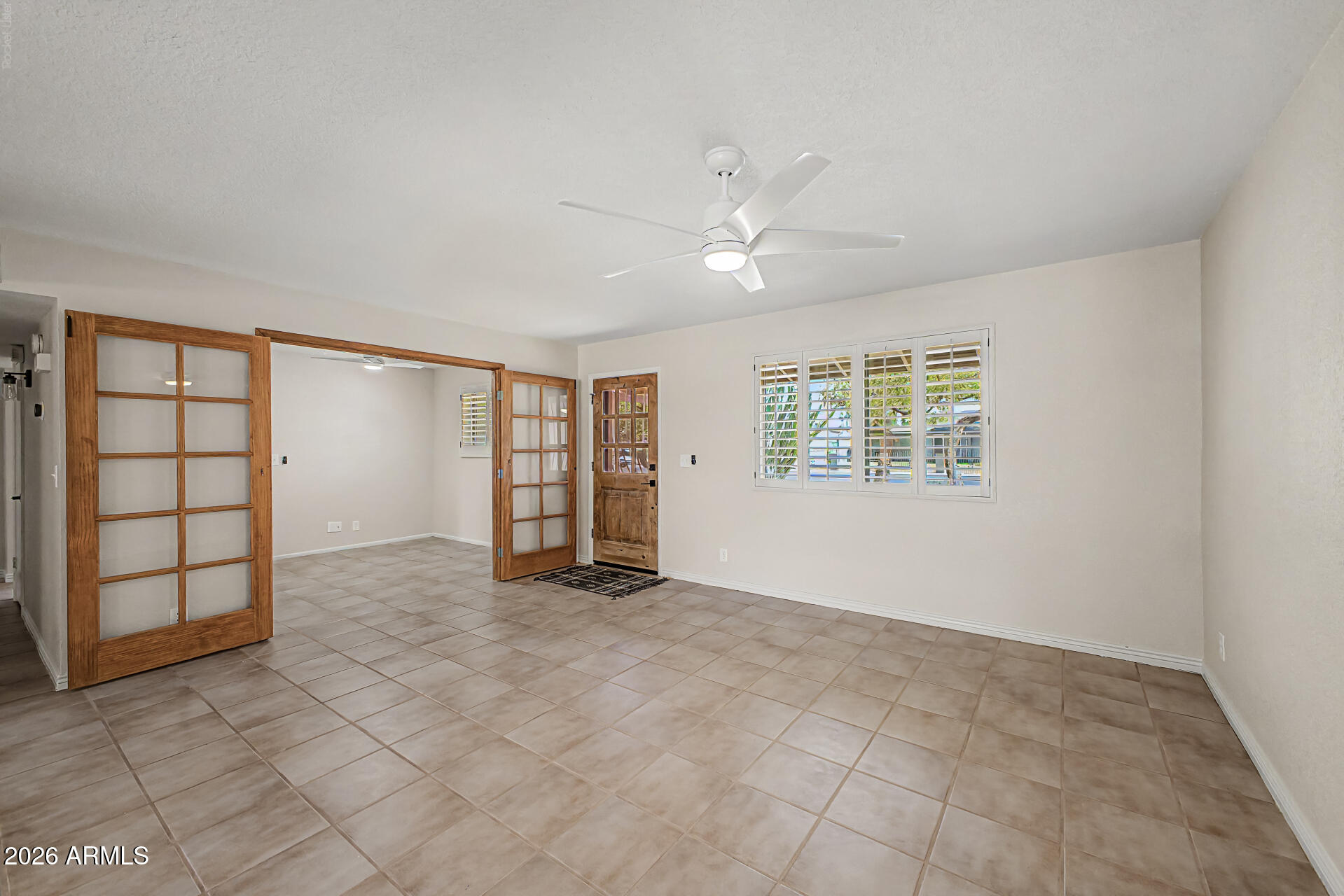 TIERRA ESTE PARK UNIT 2 - Residential